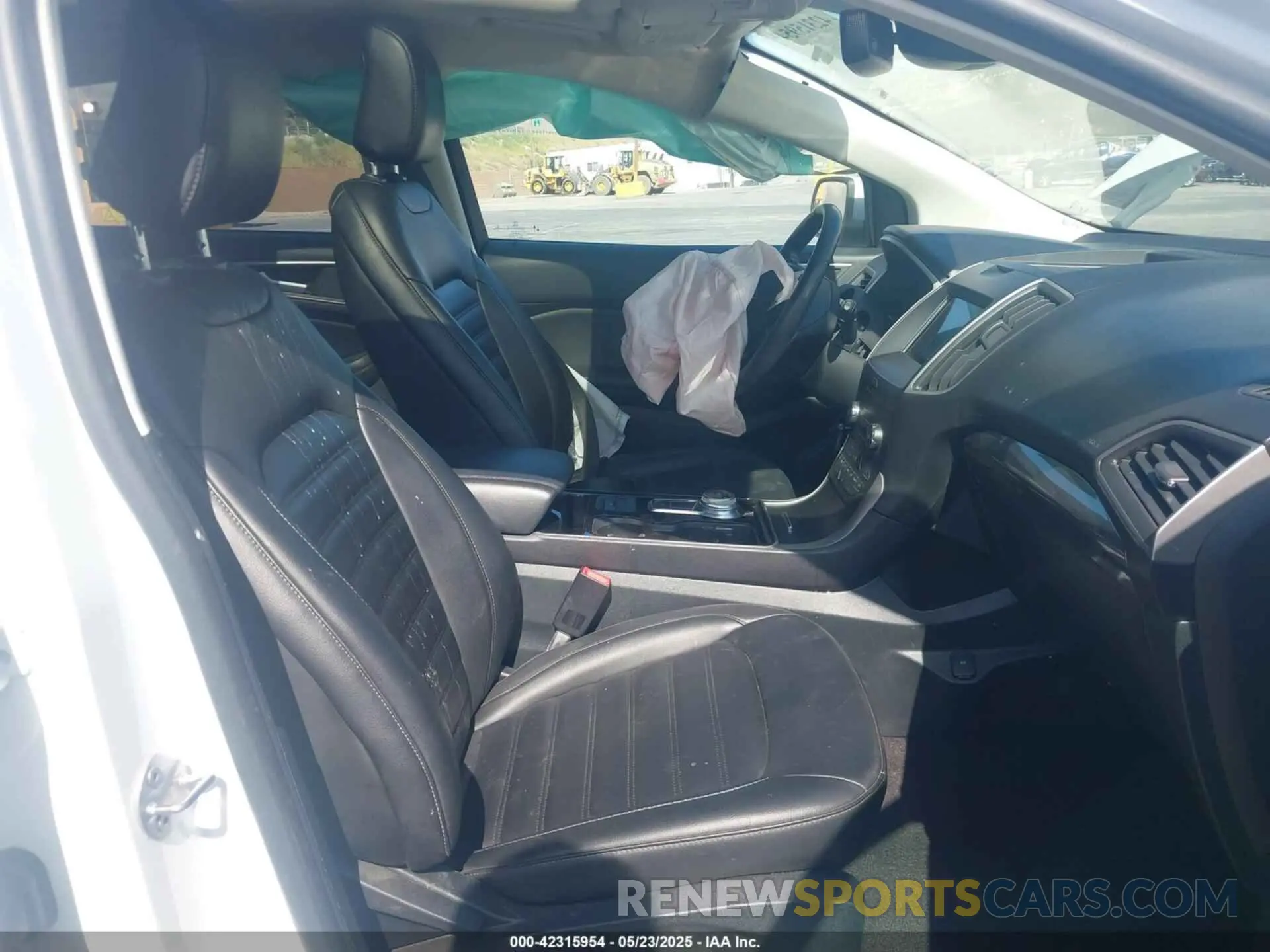 5 Photograph of a damaged car 2FMPK3J92LBB50181 FORD EDGE 2020