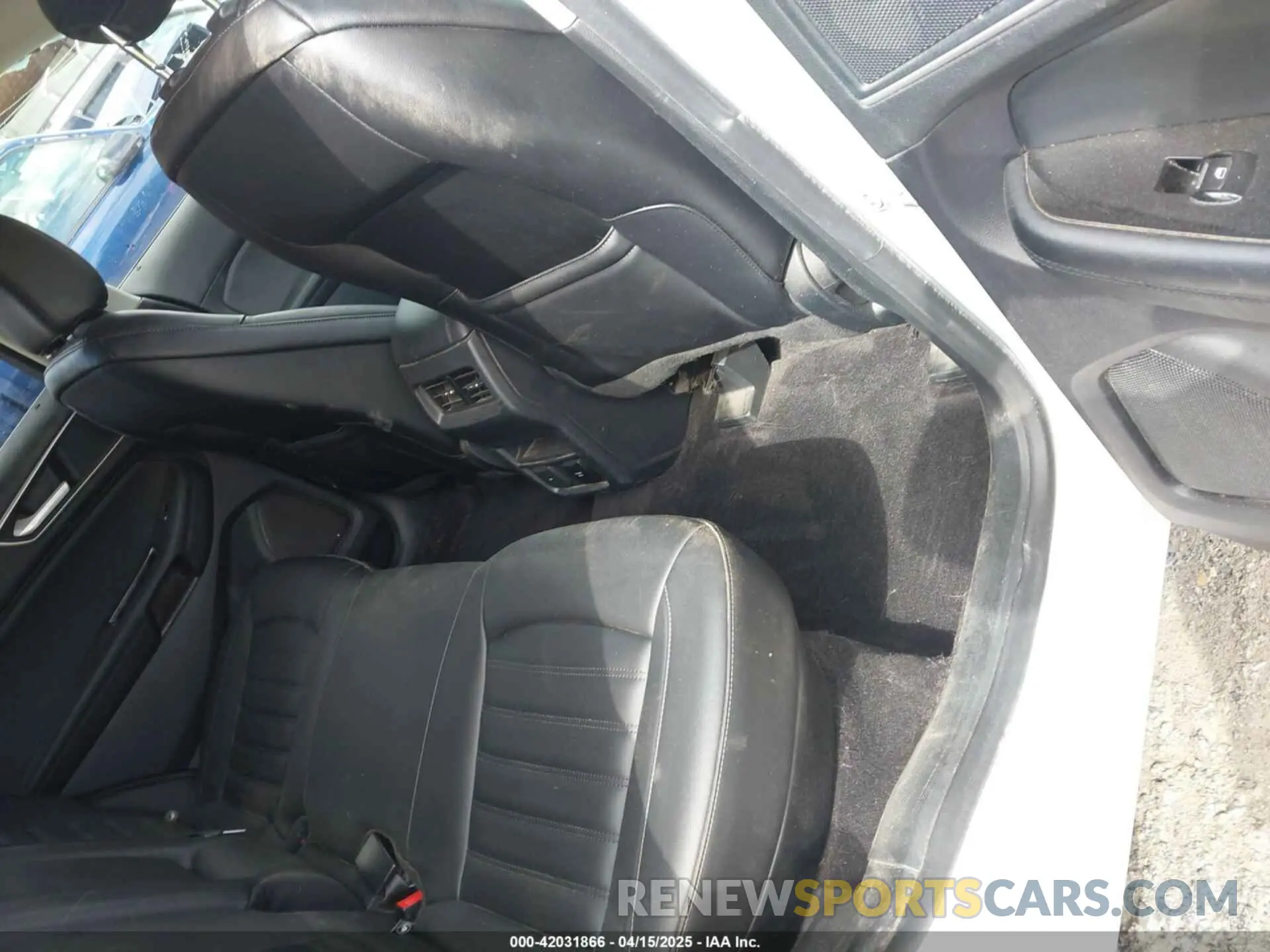8 Photograph of a damaged car 2FMPK3J94LBB02875 FORD EDGE 2020