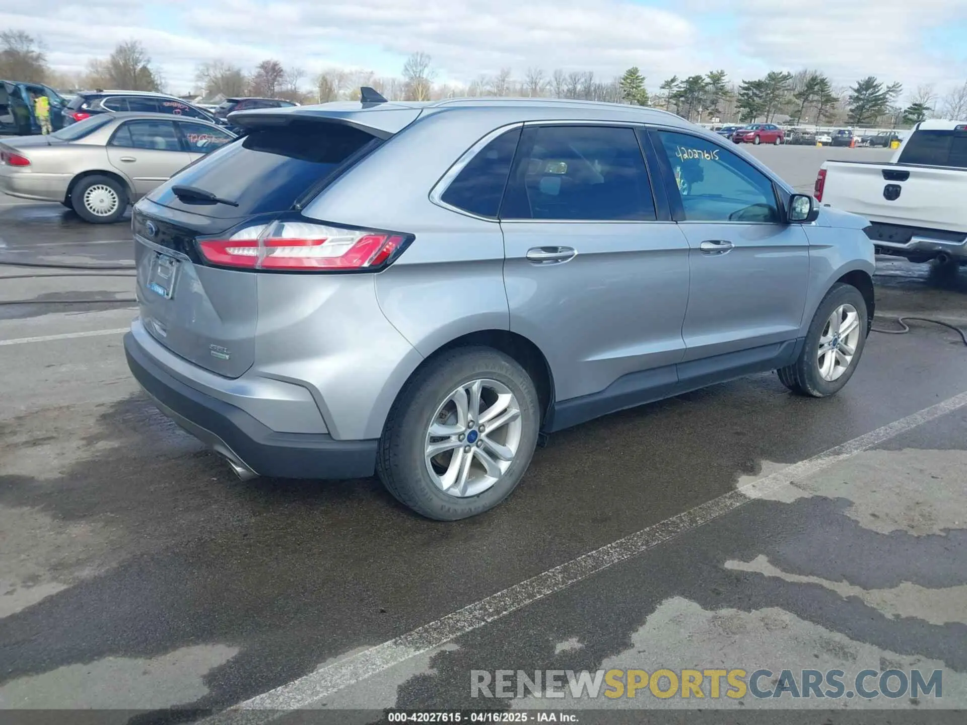 4 Photograph of a damaged car 2FMPK3J94LBB28344 FORD EDGE 2020