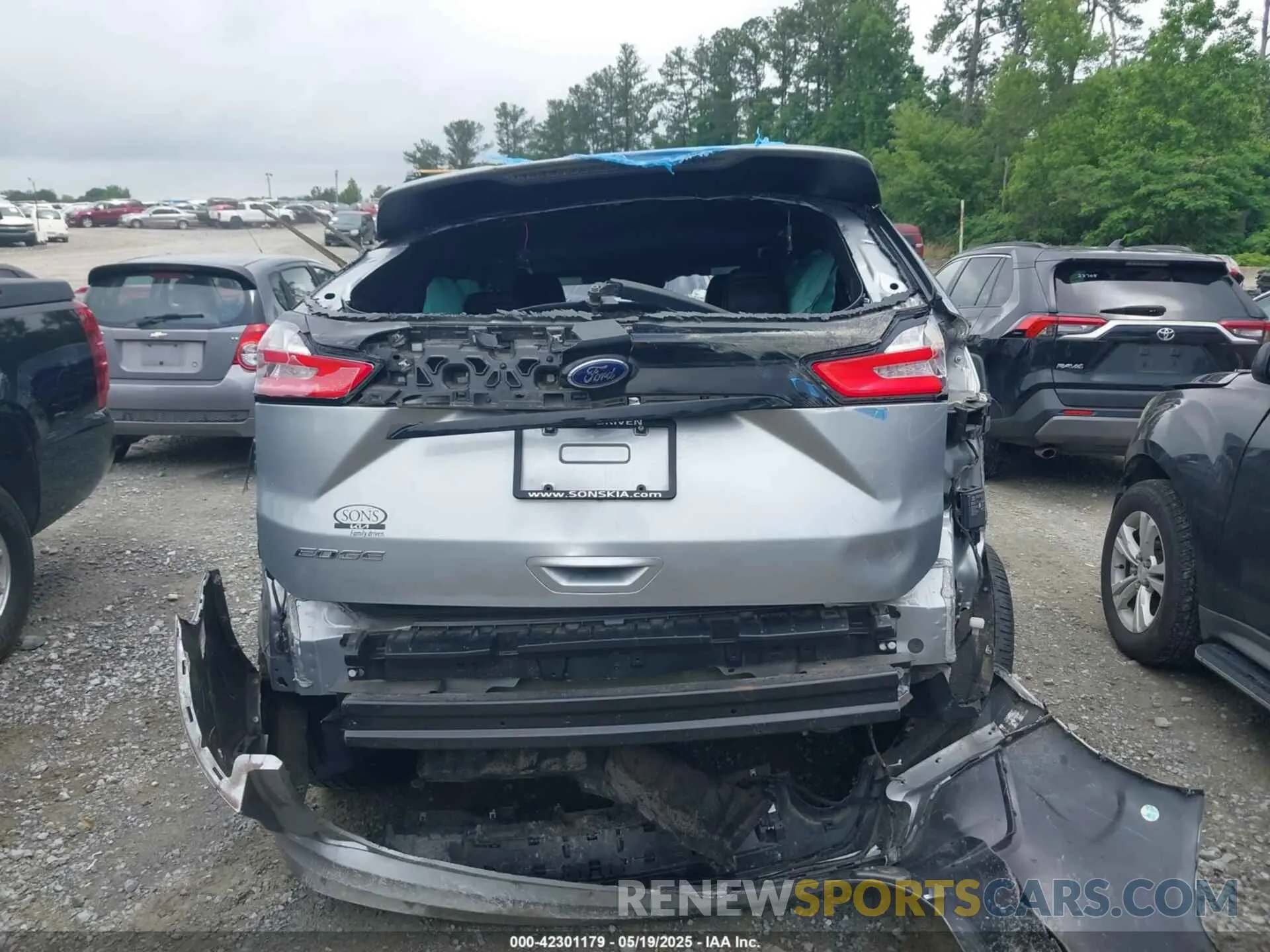 15 Photograph of a damaged car 2FMPK3J94LBB42230 FORD EDGE 2020