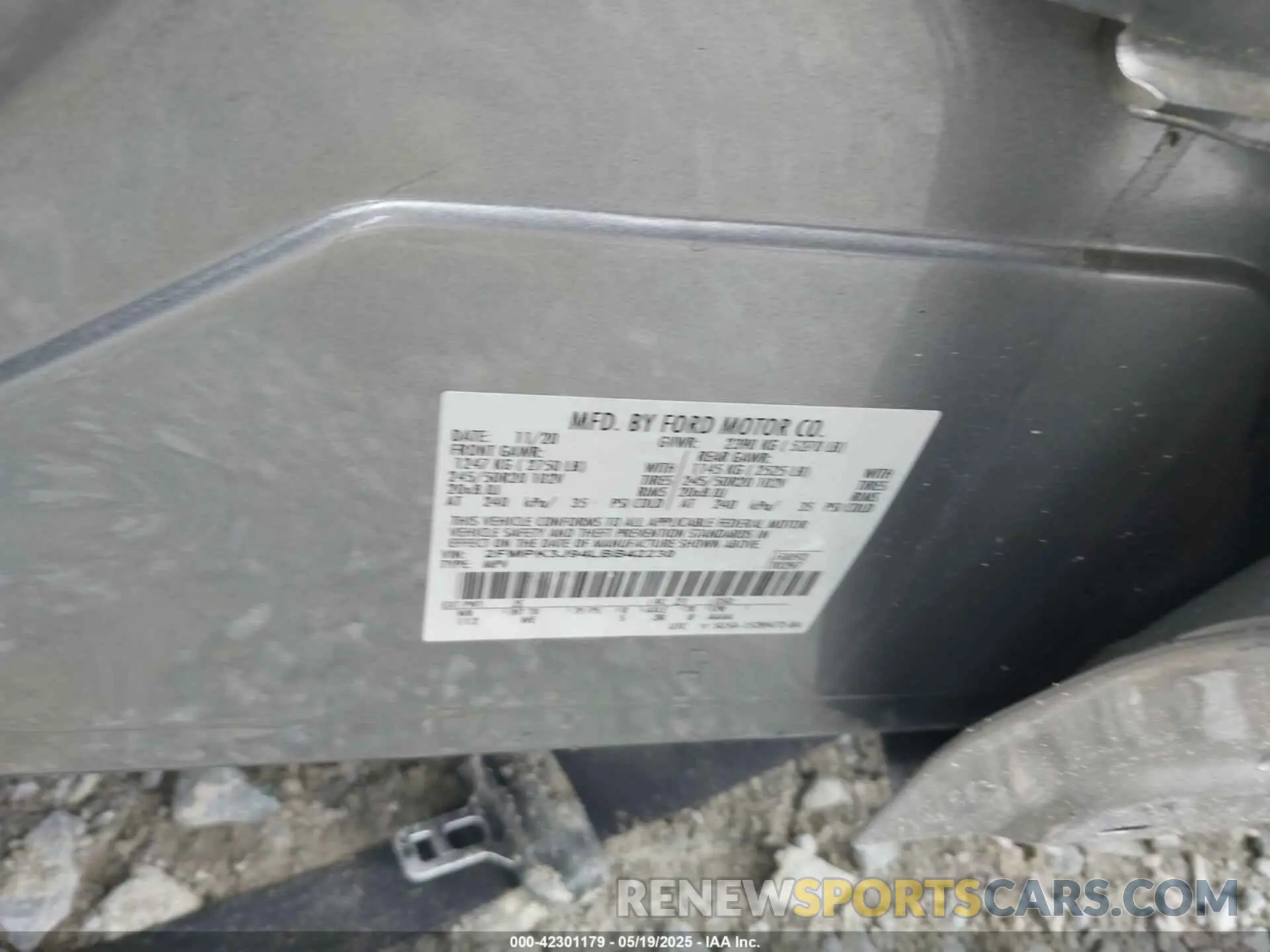 9 Photograph of a damaged car 2FMPK3J94LBB42230 FORD EDGE 2020