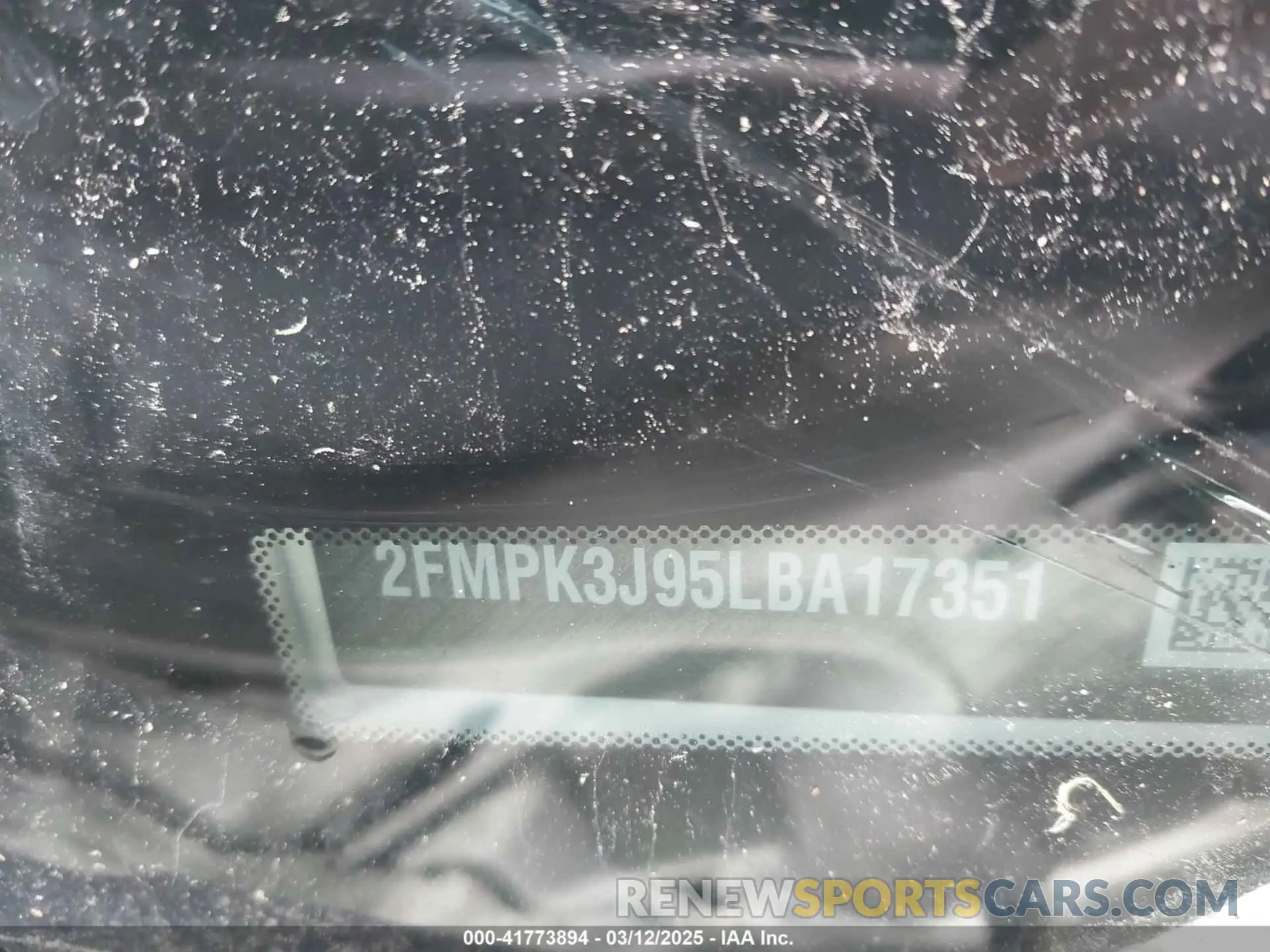 9 Photograph of a damaged car 2FMPK3J95LBA17351 FORD EDGE 2020