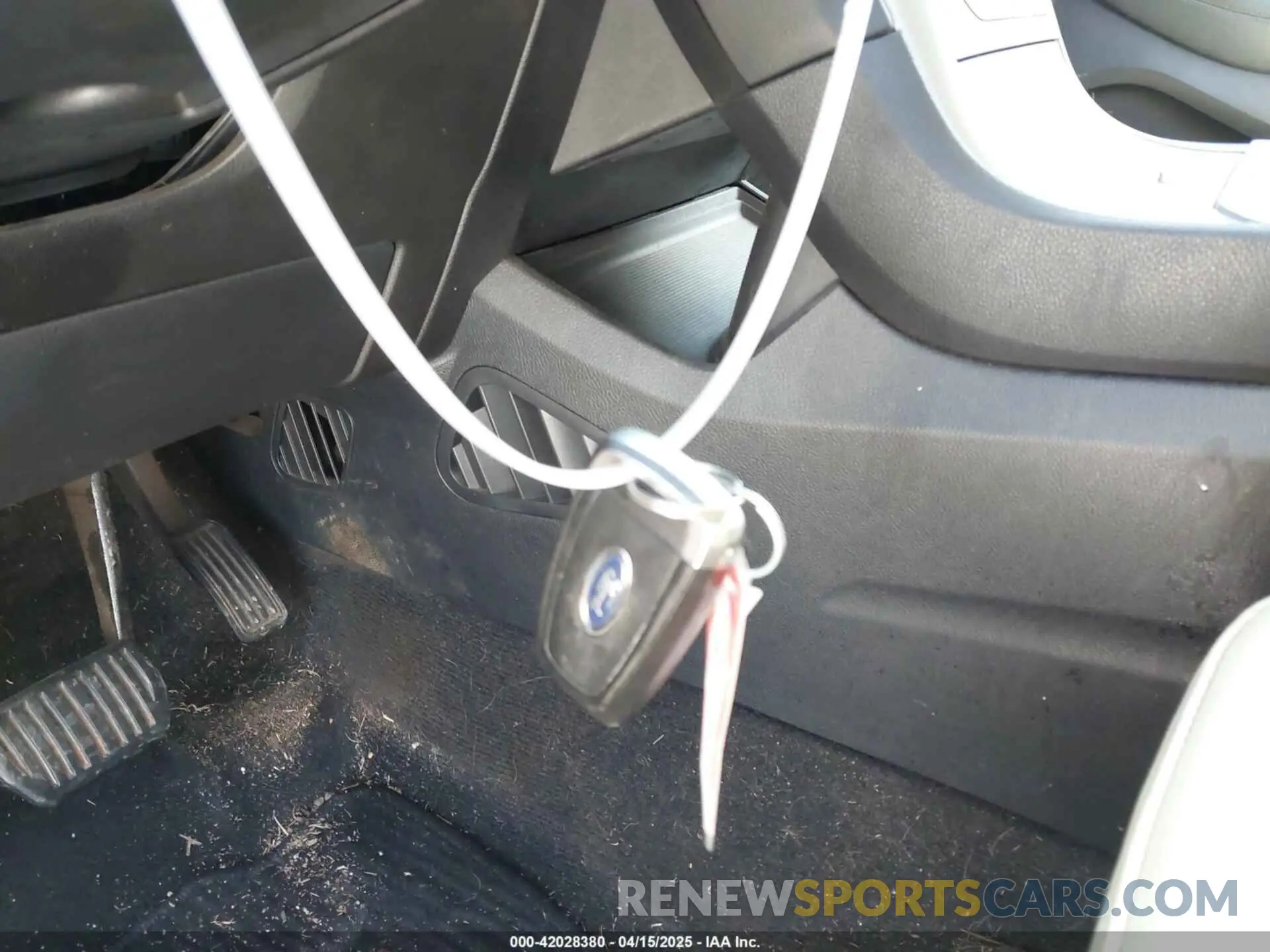 17 Photograph of a damaged car 2FMPK3J95LBA23134 FORD EDGE 2020
