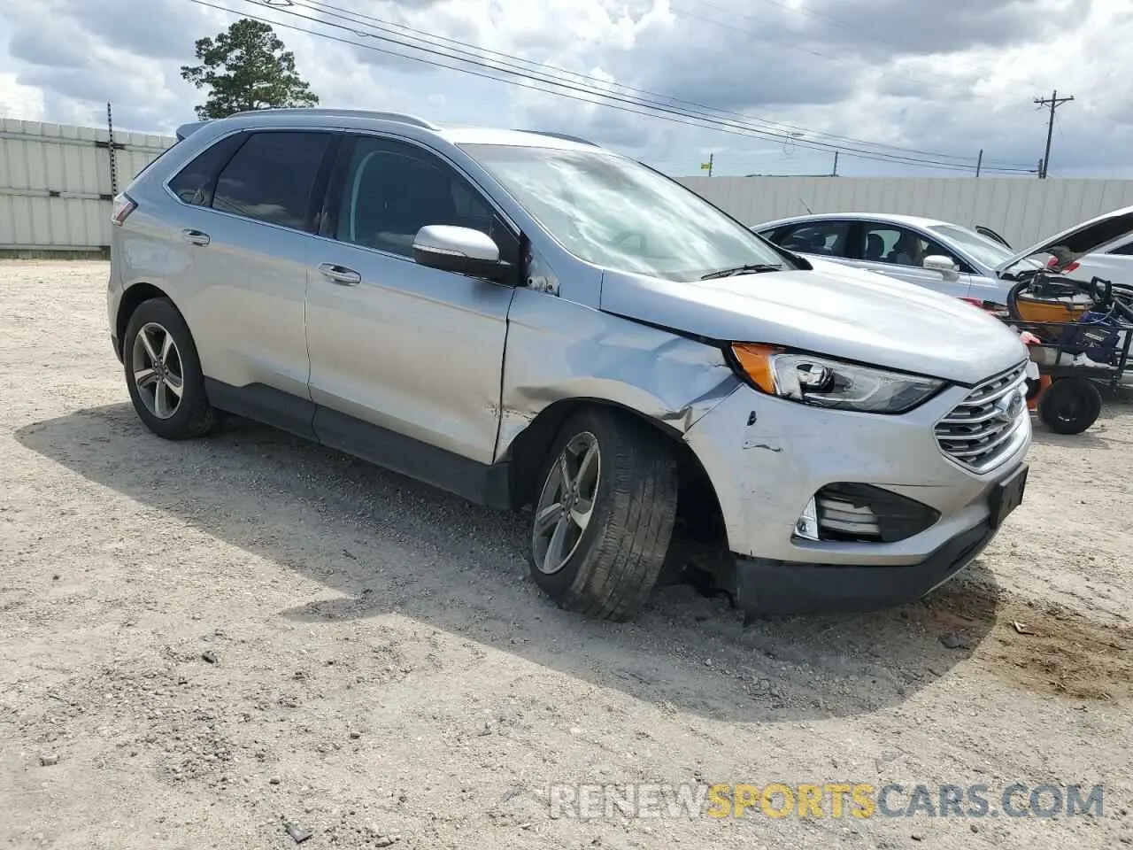 4 Photograph of a damaged car 2FMPK3J95LBA92101 FORD EDGE 2020