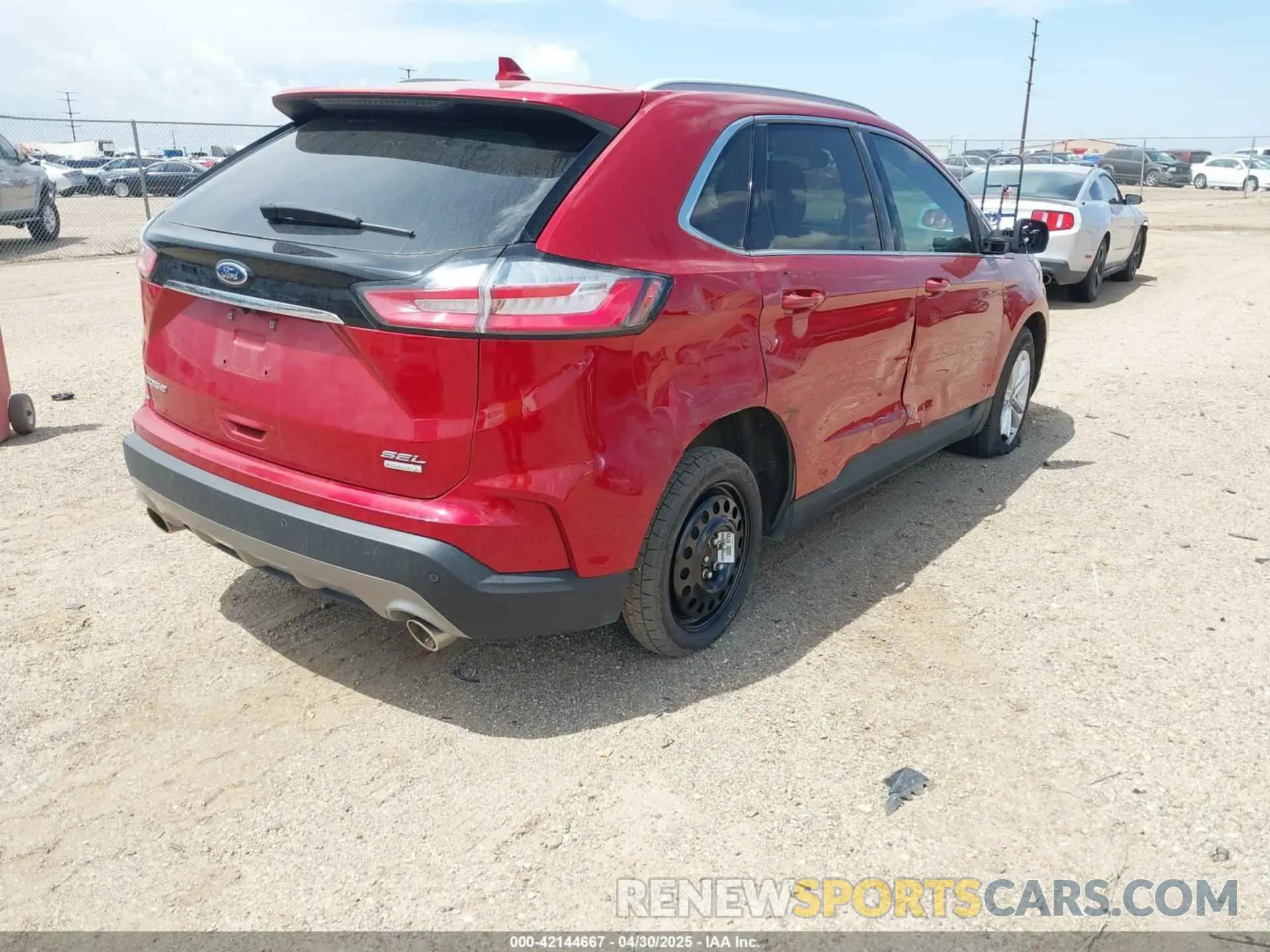 4 Photograph of a damaged car 2FMPK3J96LBA10912 FORD EDGE 2020