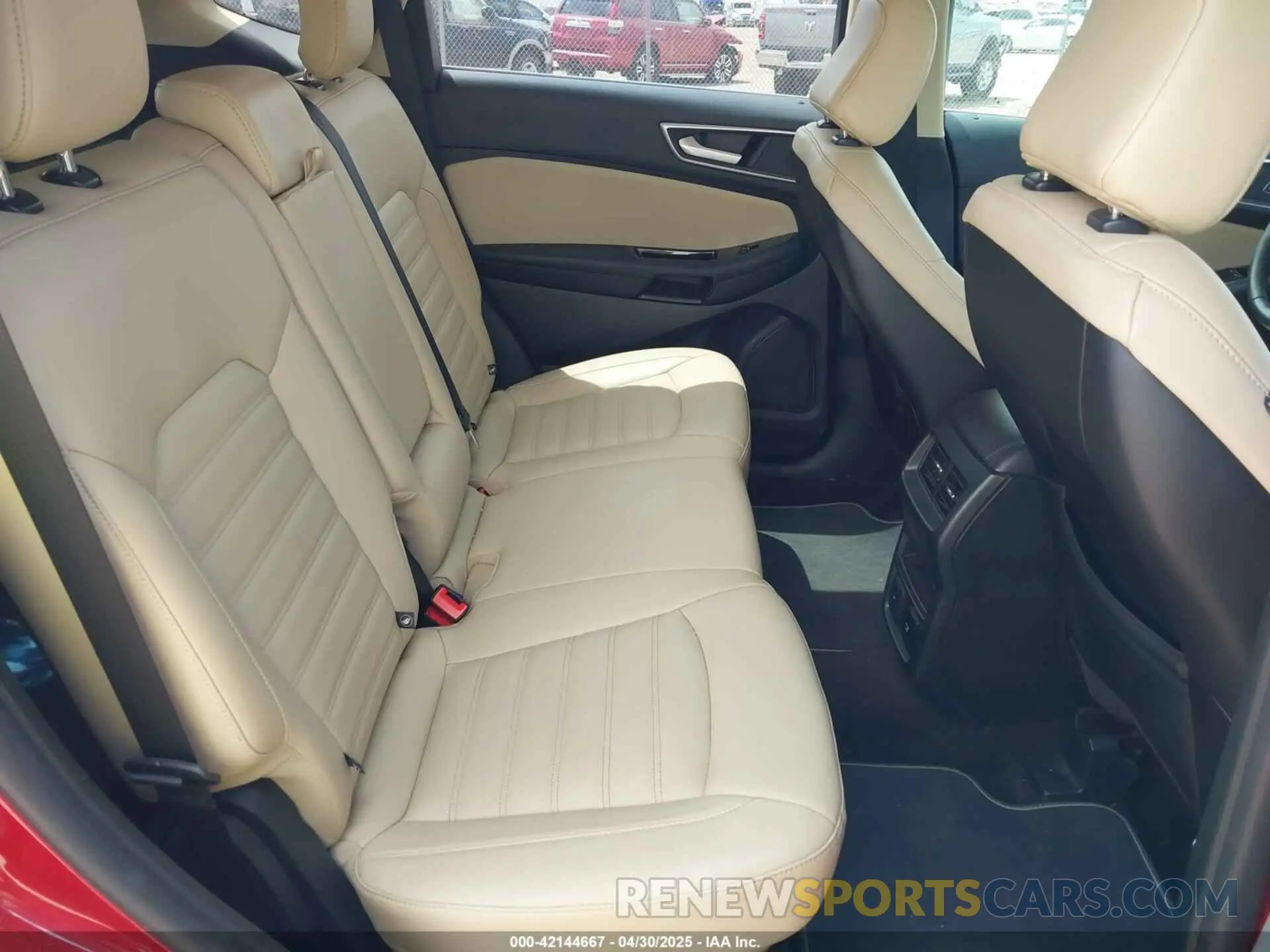 8 Photograph of a damaged car 2FMPK3J96LBA10912 FORD EDGE 2020