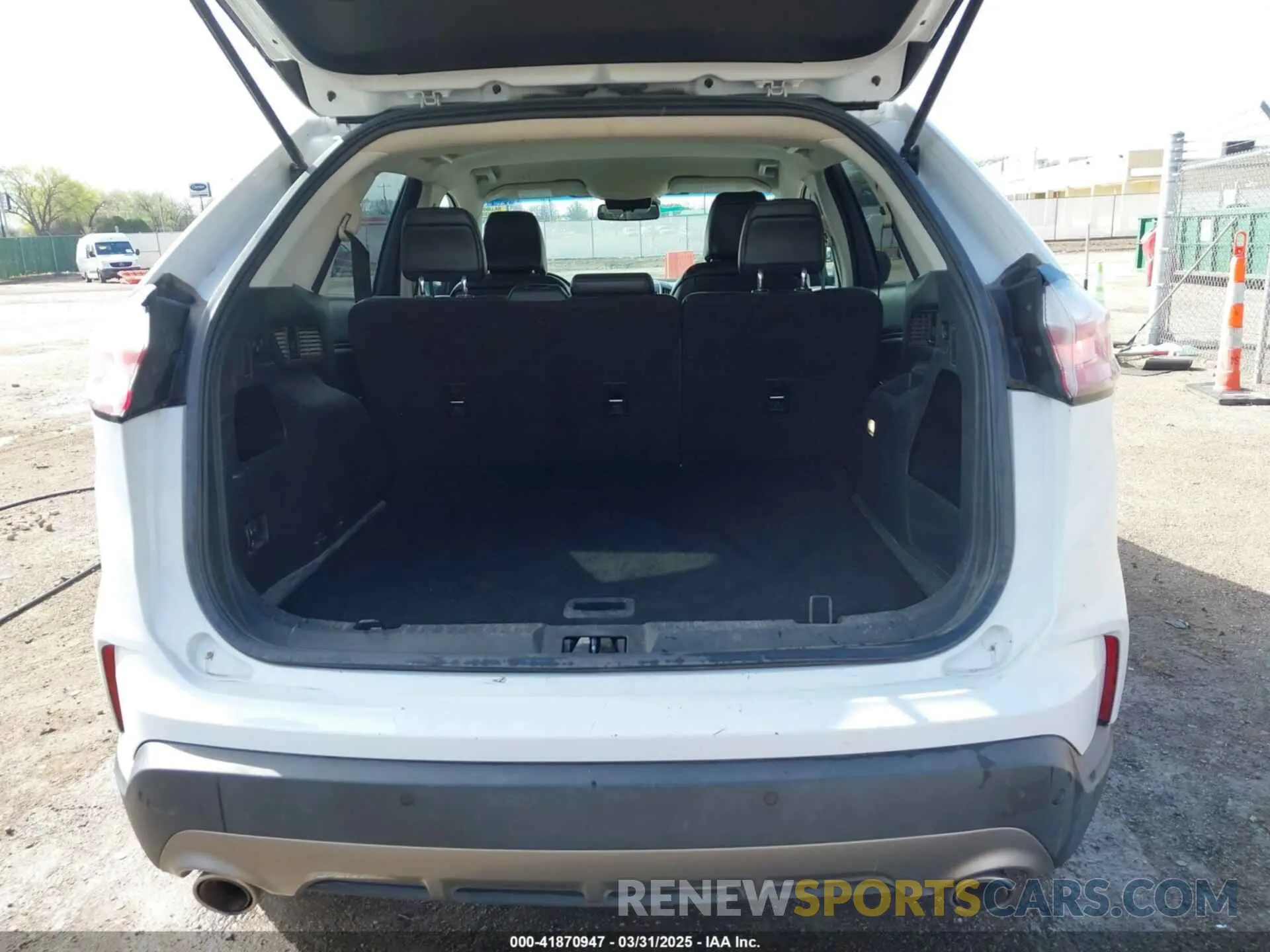 16 Photograph of a damaged car 2FMPK3J97LBA44194 FORD EDGE 2020