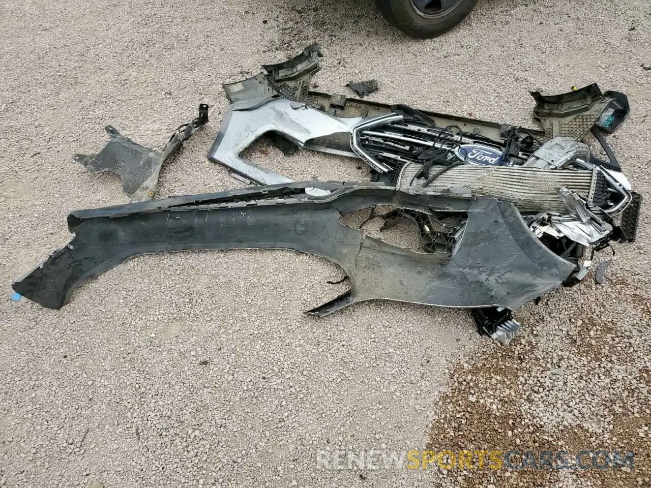13 Photograph of a damaged car 2FMPK3J99LBB01642 FORD EDGE 2020