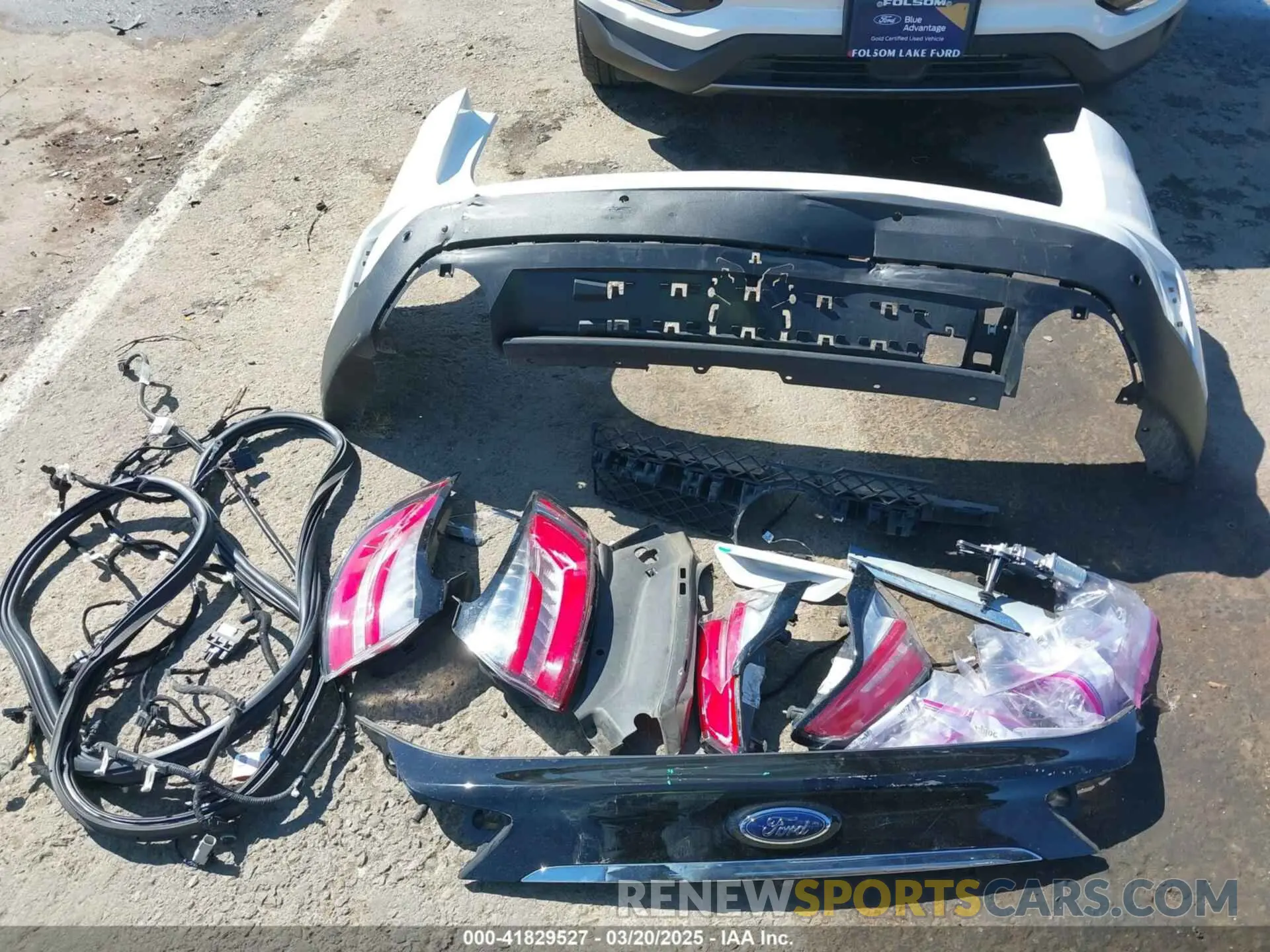 12 Photograph of a damaged car 2FMPK3J99LBB11314 FORD EDGE 2020