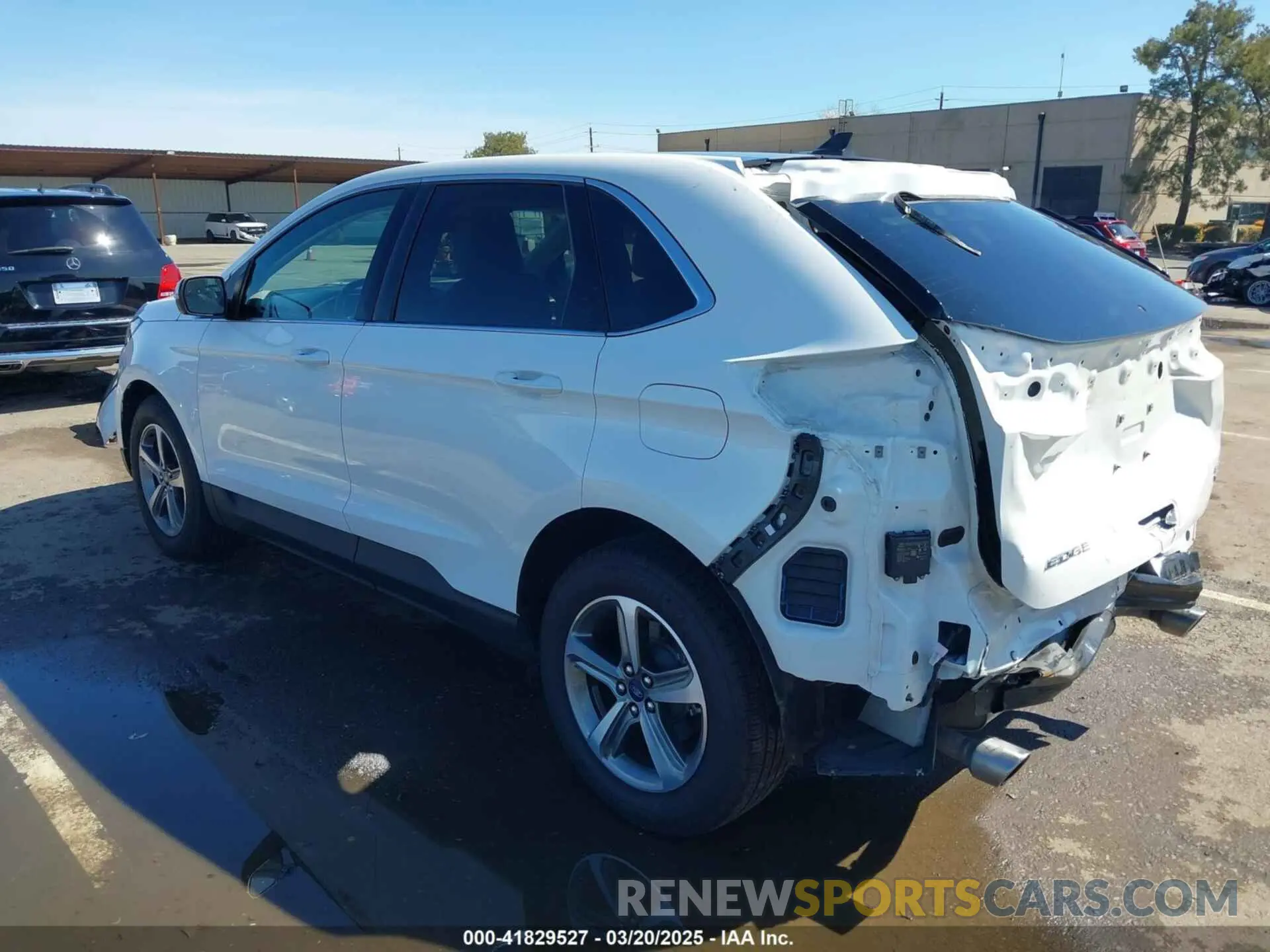 3 Photograph of a damaged car 2FMPK3J99LBB11314 FORD EDGE 2020