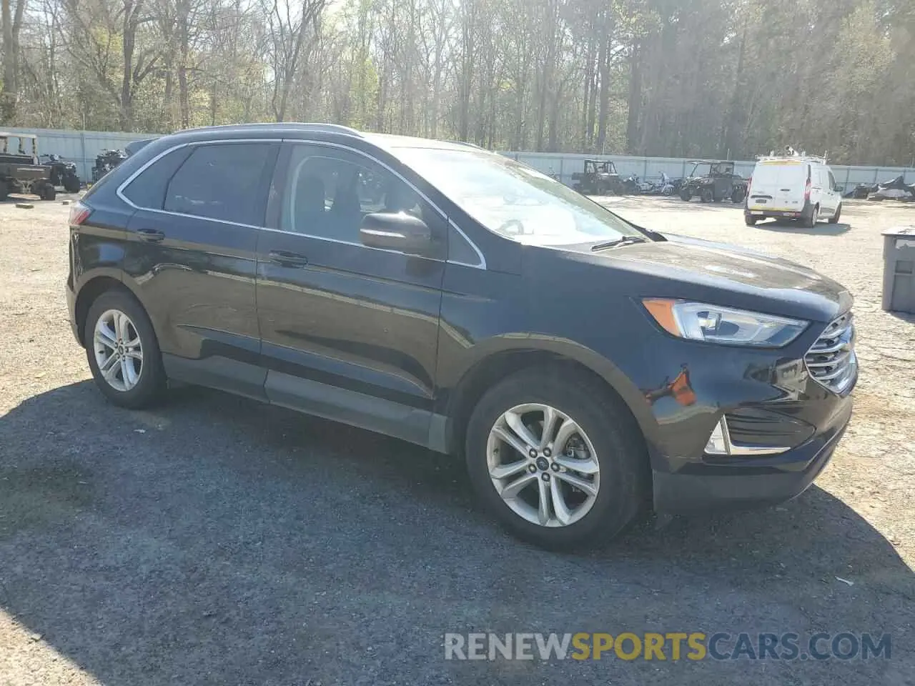 4 Photograph of a damaged car 2FMPK3J9XLBA17331 FORD EDGE 2020