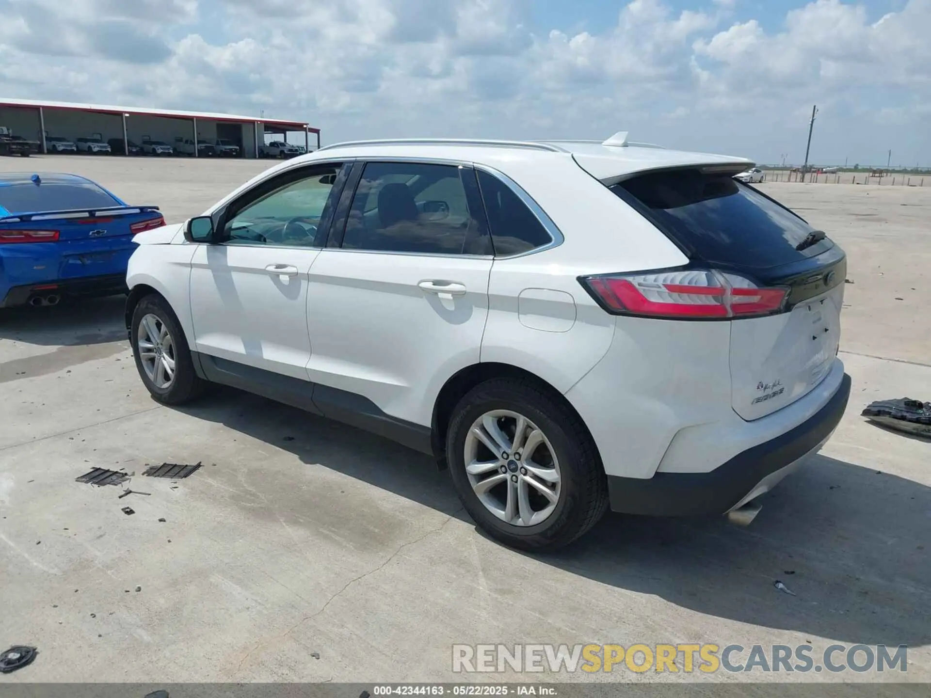 3 Photograph of a damaged car 2FMPK3J9XLBA28782 FORD EDGE 2020