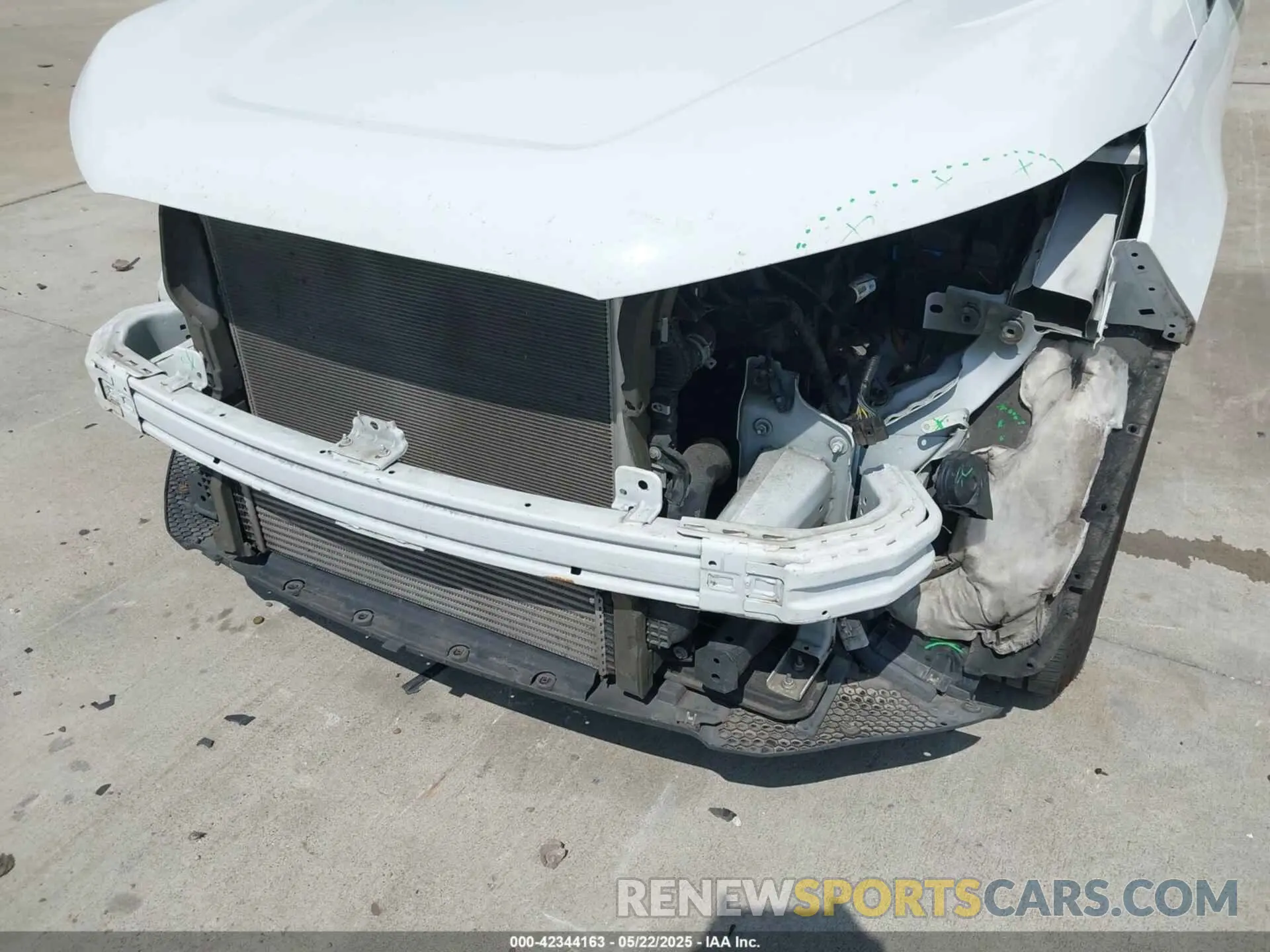 6 Photograph of a damaged car 2FMPK3J9XLBA28782 FORD EDGE 2020