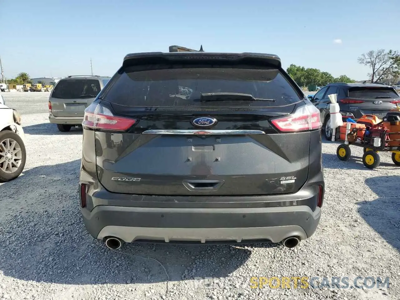 6 Photograph of a damaged car 2FMPK3J9XLBA29074 FORD EDGE 2020