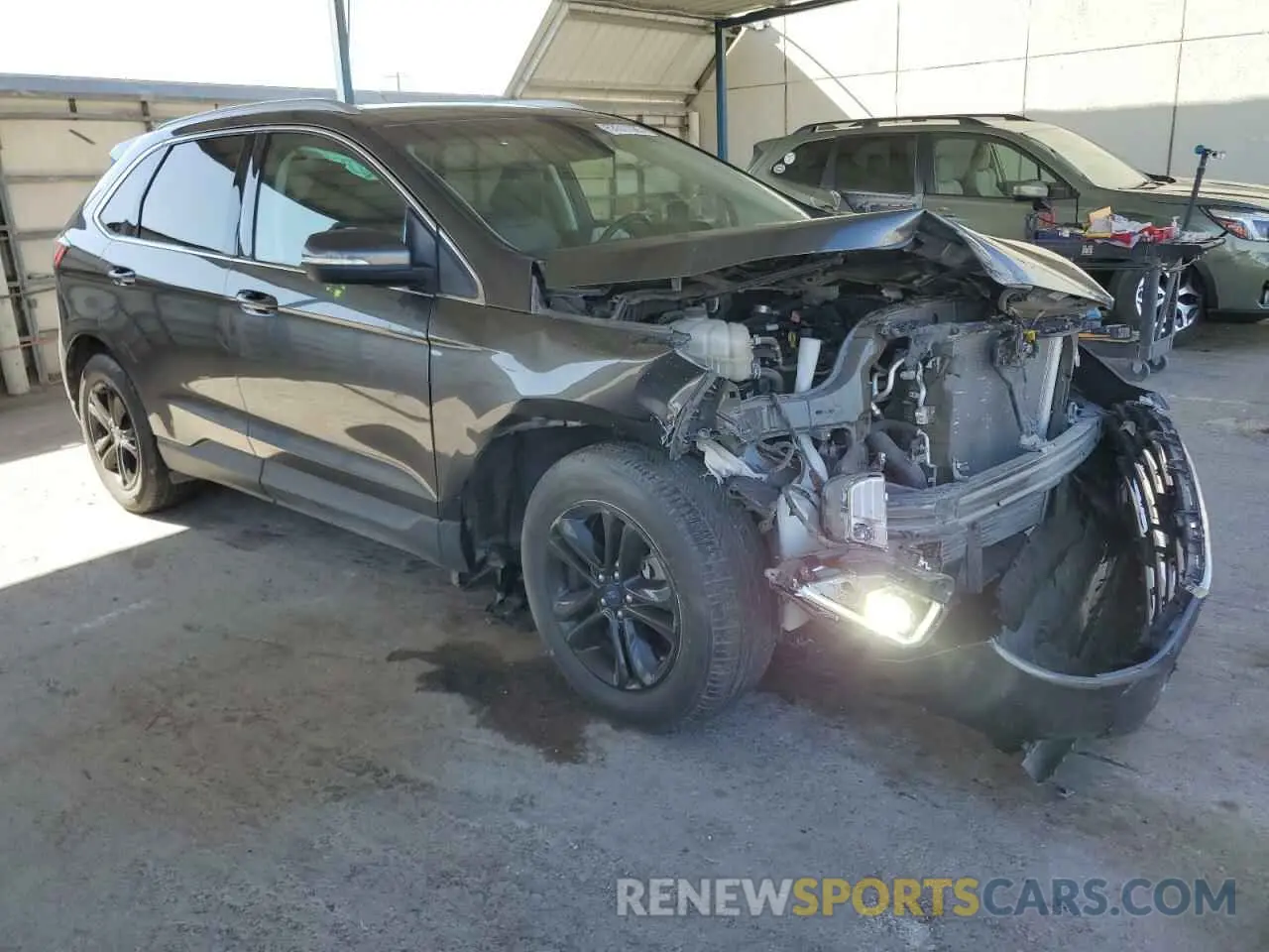 4 Photograph of a damaged car 2FMPK3J9XLBA45341 FORD EDGE 2020