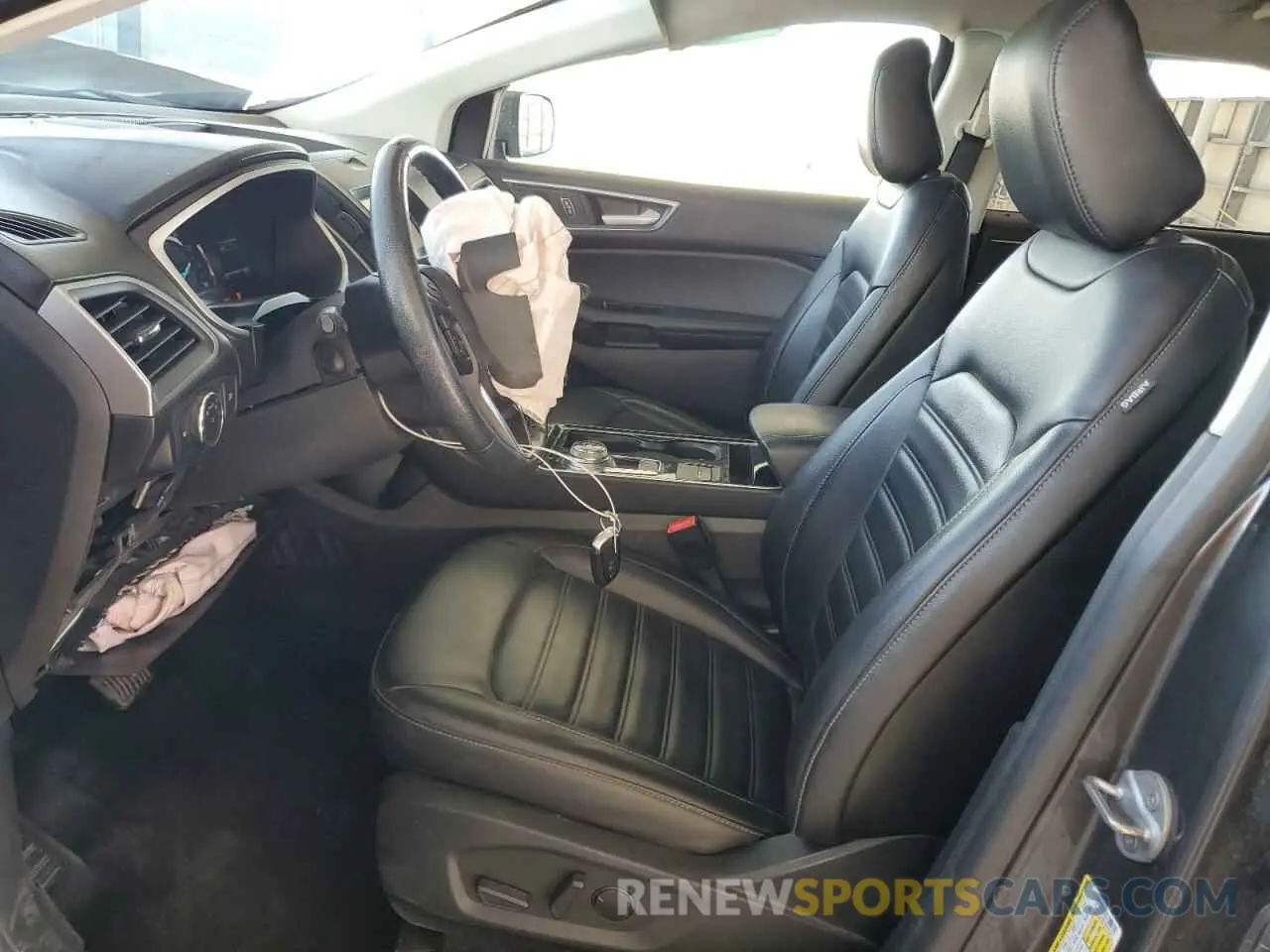 7 Photograph of a damaged car 2FMPK3J9XLBA45341 FORD EDGE 2020