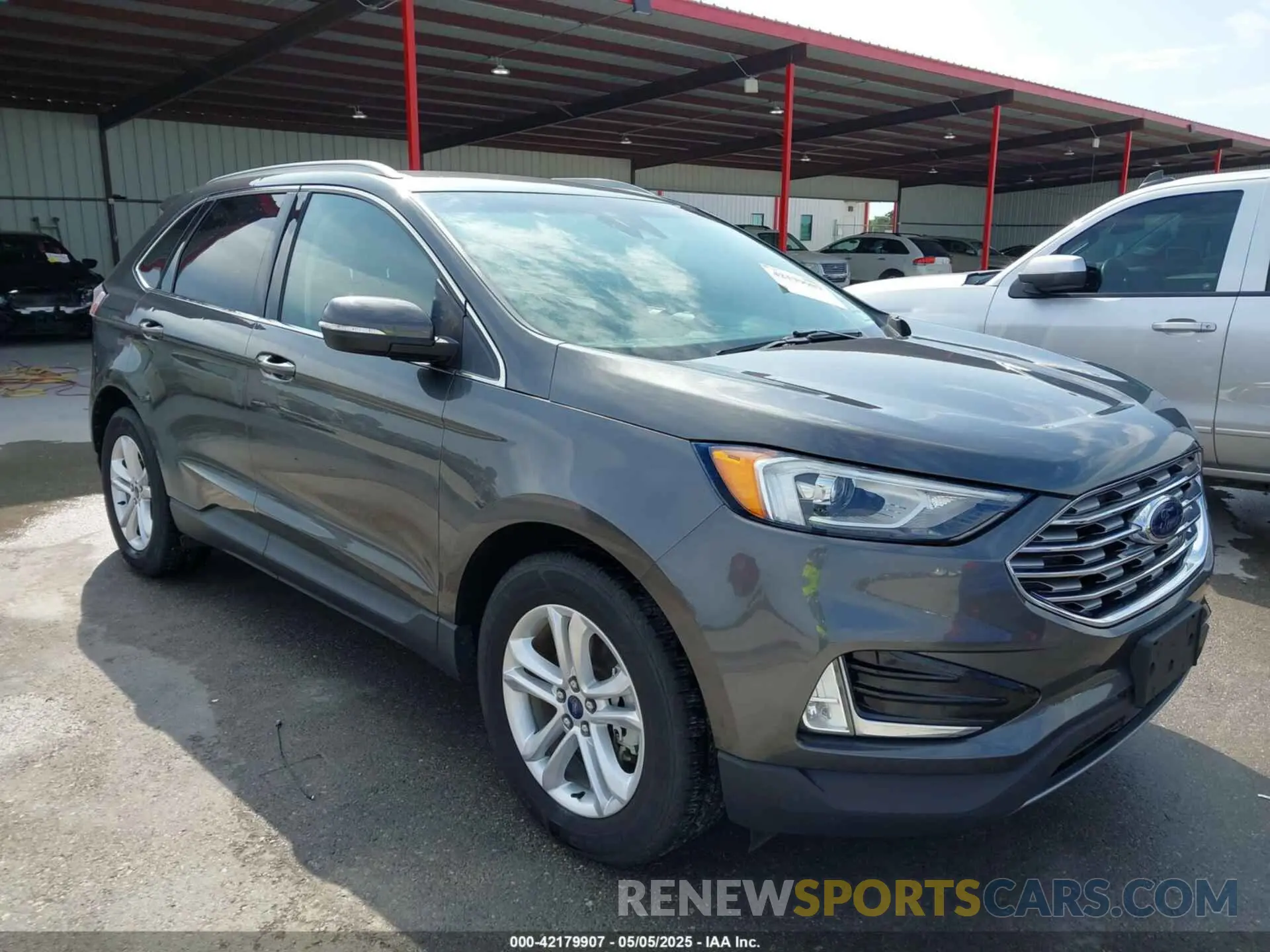 1 Photograph of a damaged car 2FMPK3J9XLBA54556 FORD EDGE 2020