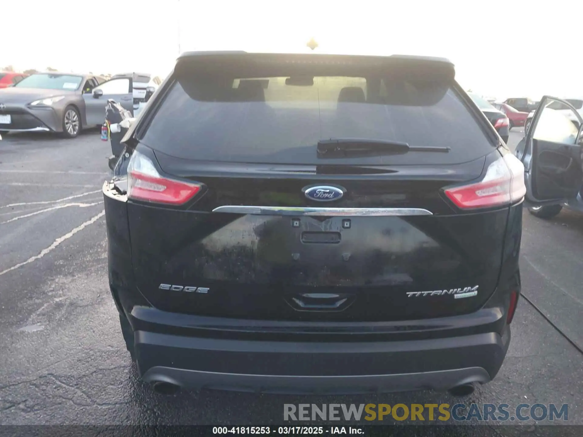 16 Photograph of a damaged car 2FMPK3K90LBA55858 FORD EDGE 2020