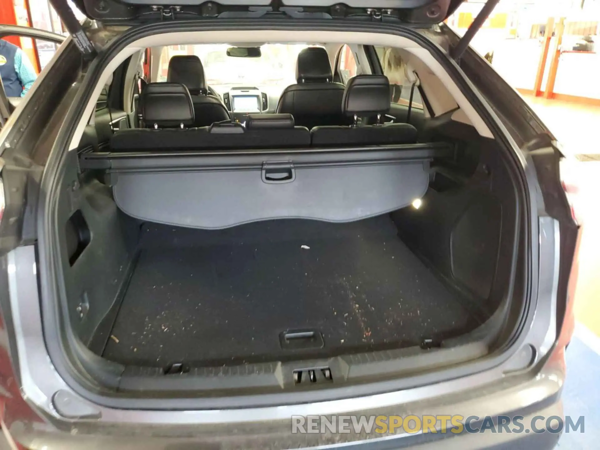 6 Photograph of a damaged car 2FMPK3K91LBA60759 FORD EDGE 2020