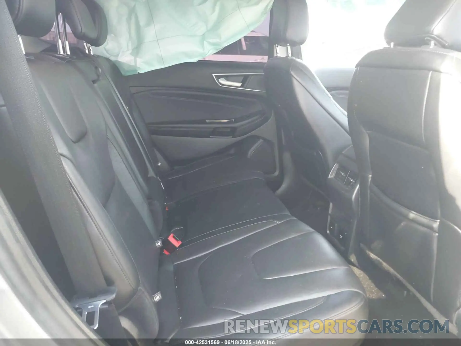 8 Photograph of a damaged car 2FMPK3K91LBA69509 FORD EDGE 2020