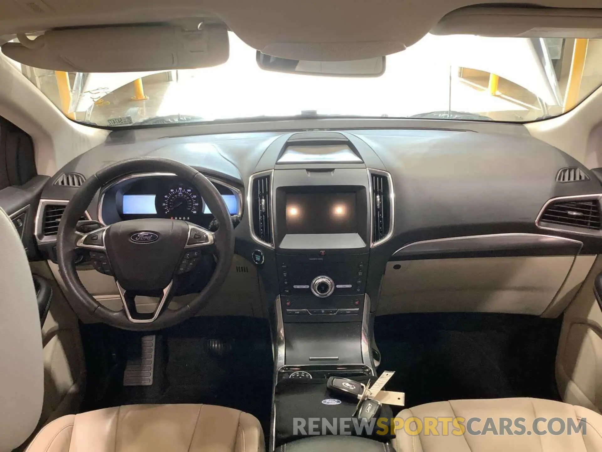 18 Photograph of a damaged car 2FMPK3K91LBB37775 FORD EDGE 2020