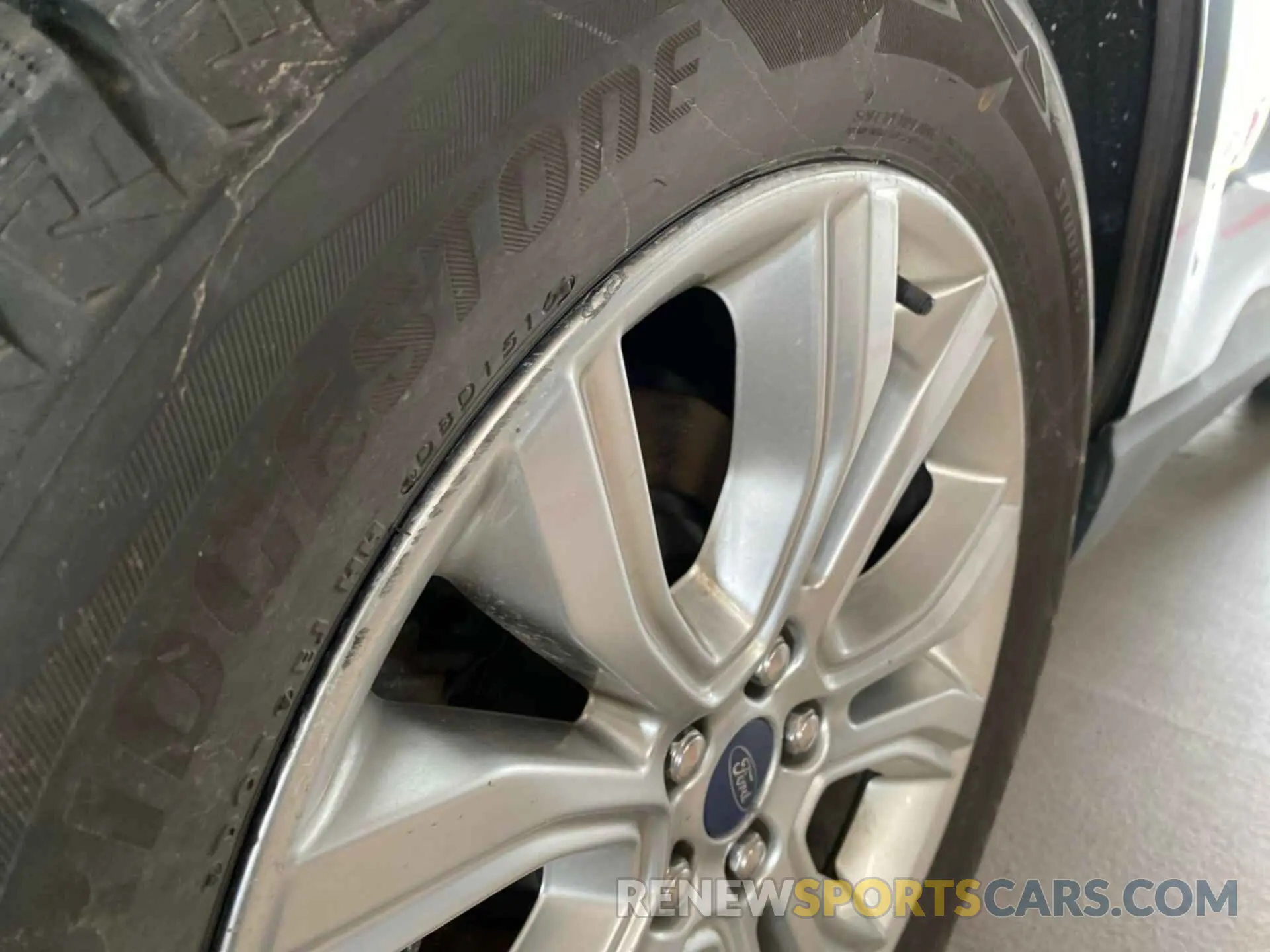 16 Photograph of a damaged car 2FMPK3K92LBA30525 FORD EDGE 2020