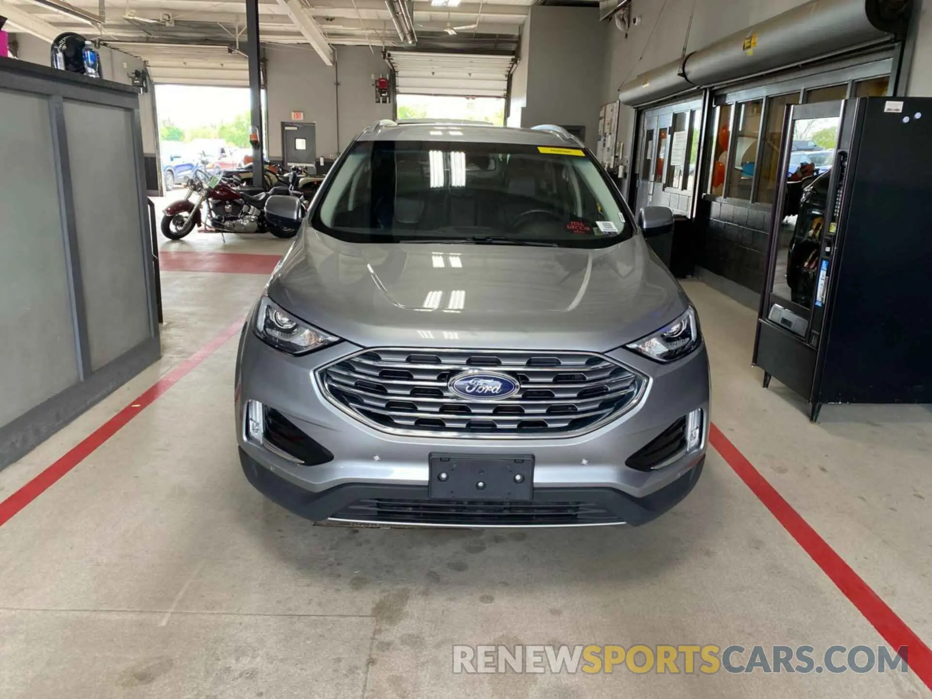 4 Photograph of a damaged car 2FMPK3K92LBA30525 FORD EDGE 2020