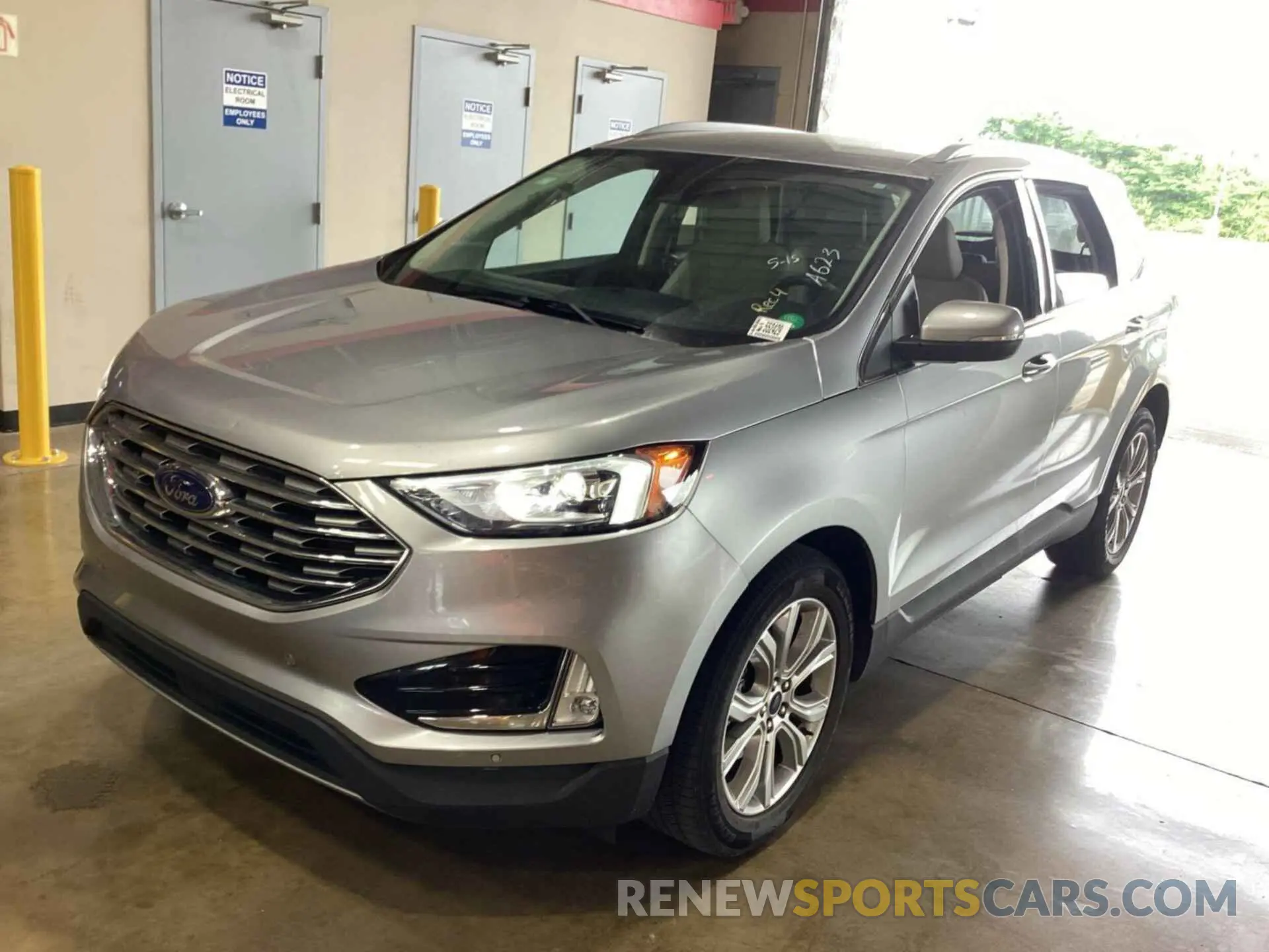 27 Photograph of a damaged car 2FMPK3K92LBB38322 FORD EDGE 2020