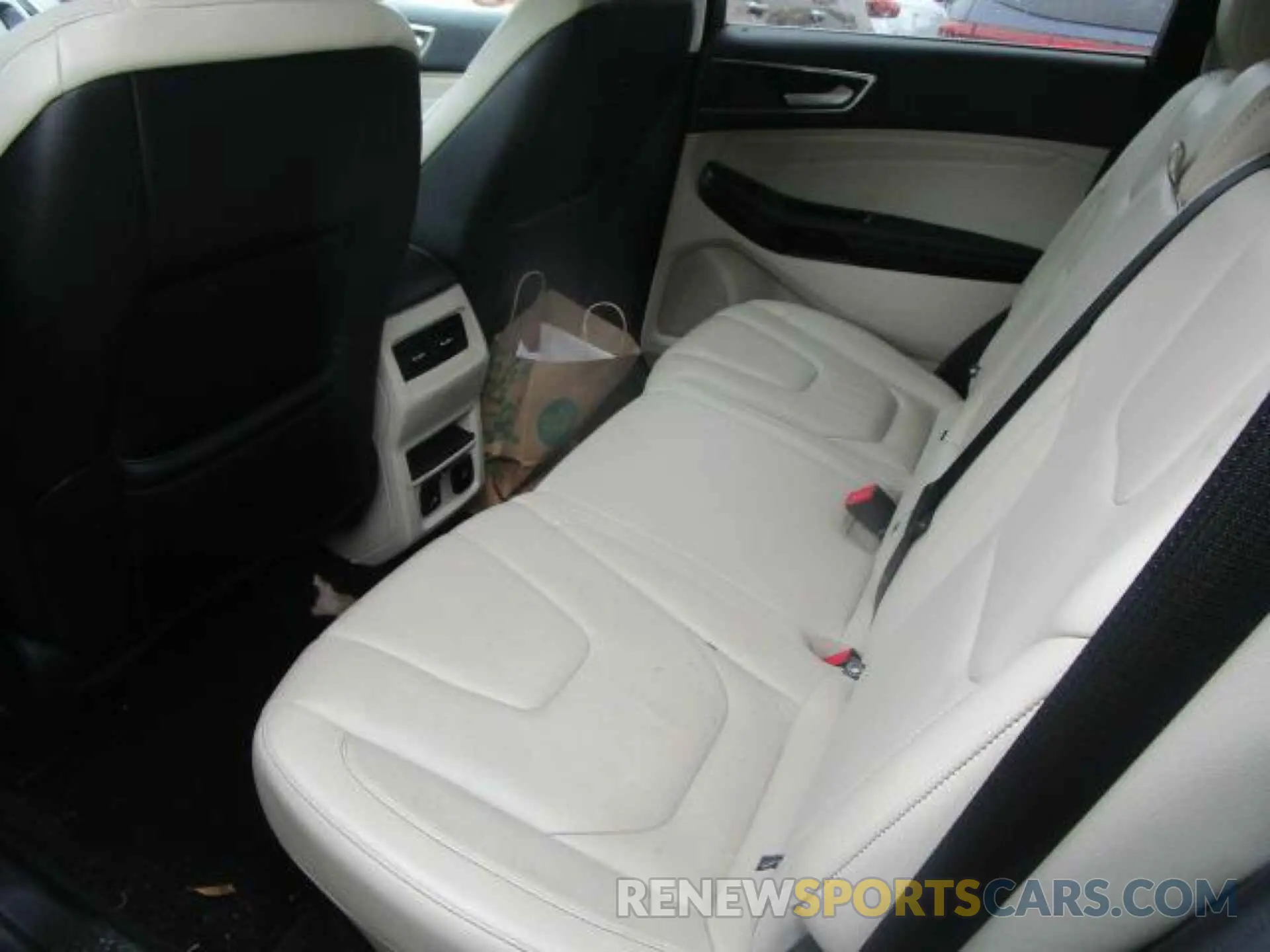 16 Photograph of a damaged car 2FMPK3K95LBB37553 FORD EDGE 2020