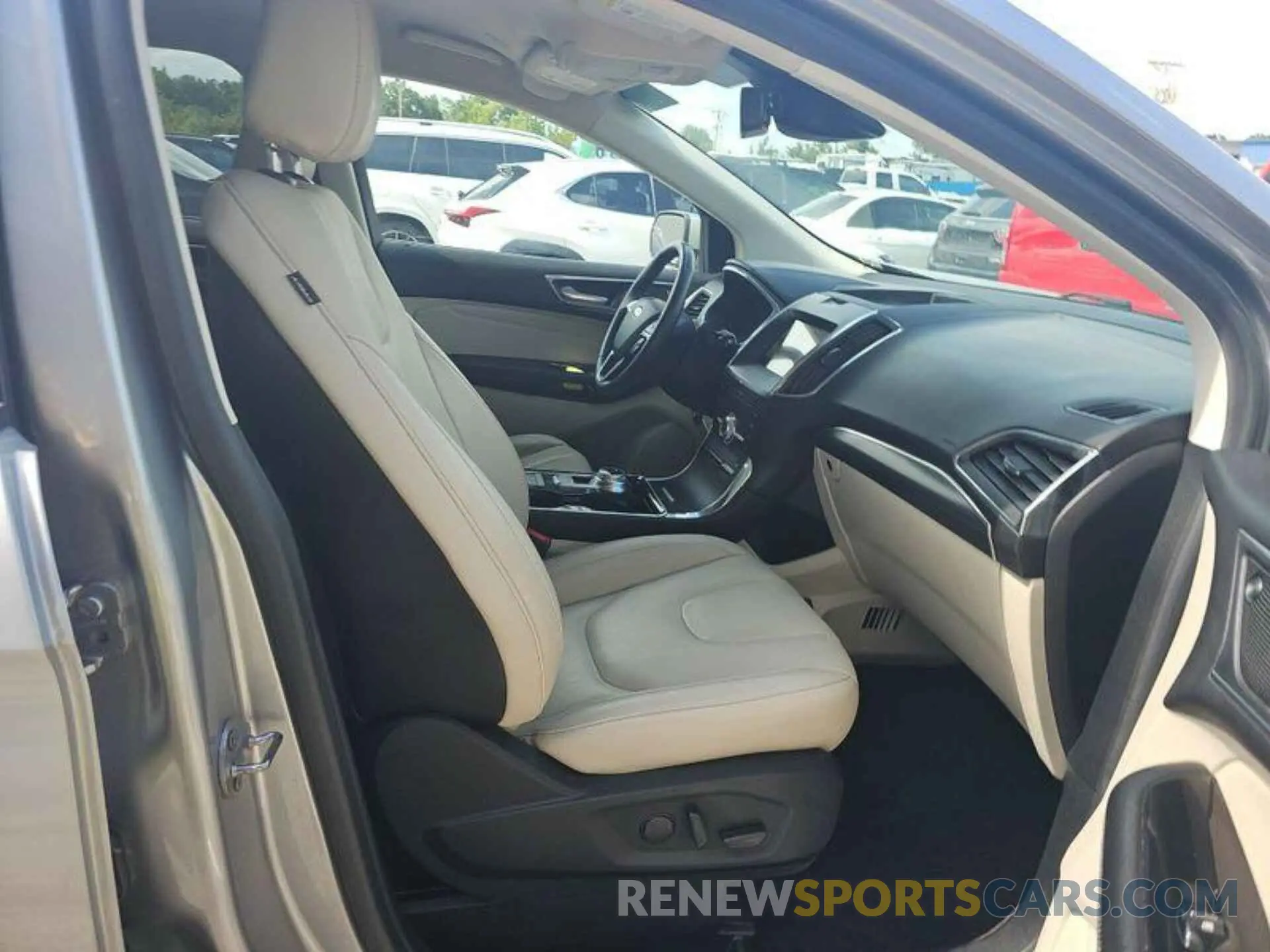 4 Photograph of a damaged car 2FMPK3K97LBB37876 FORD EDGE 2020