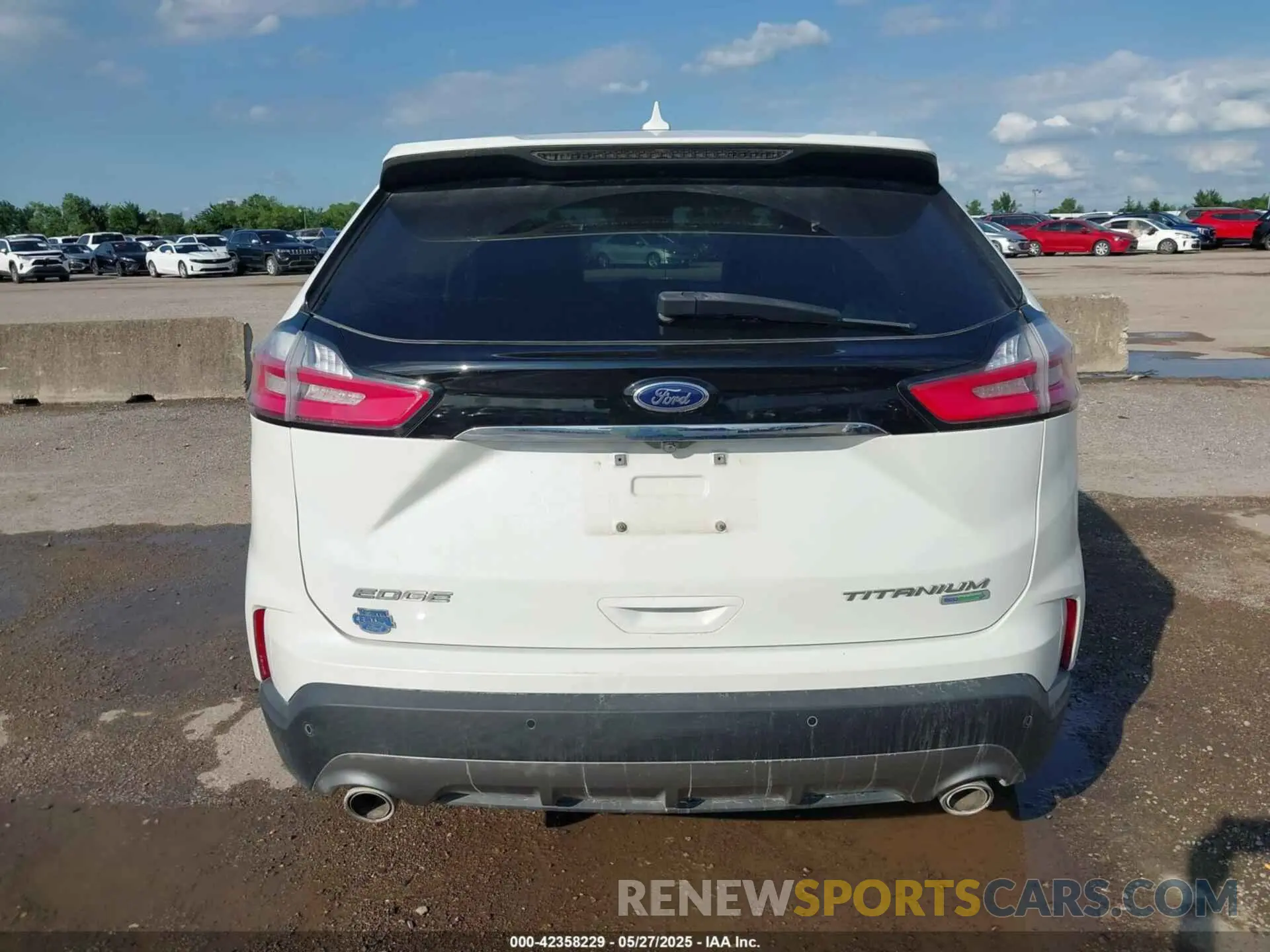 16 Photograph of a damaged car 2FMPK3K98LBA42159 FORD EDGE 2020