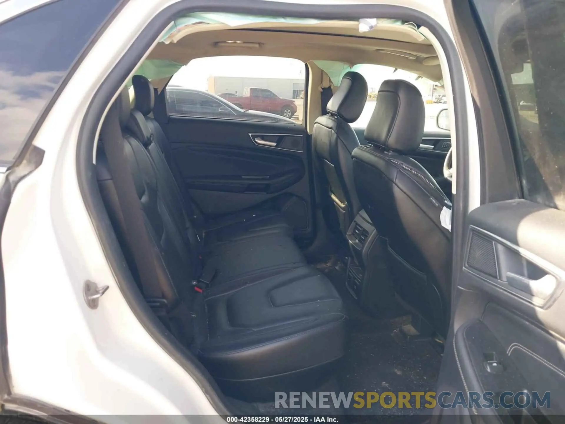 8 Photograph of a damaged car 2FMPK3K98LBA42159 FORD EDGE 2020