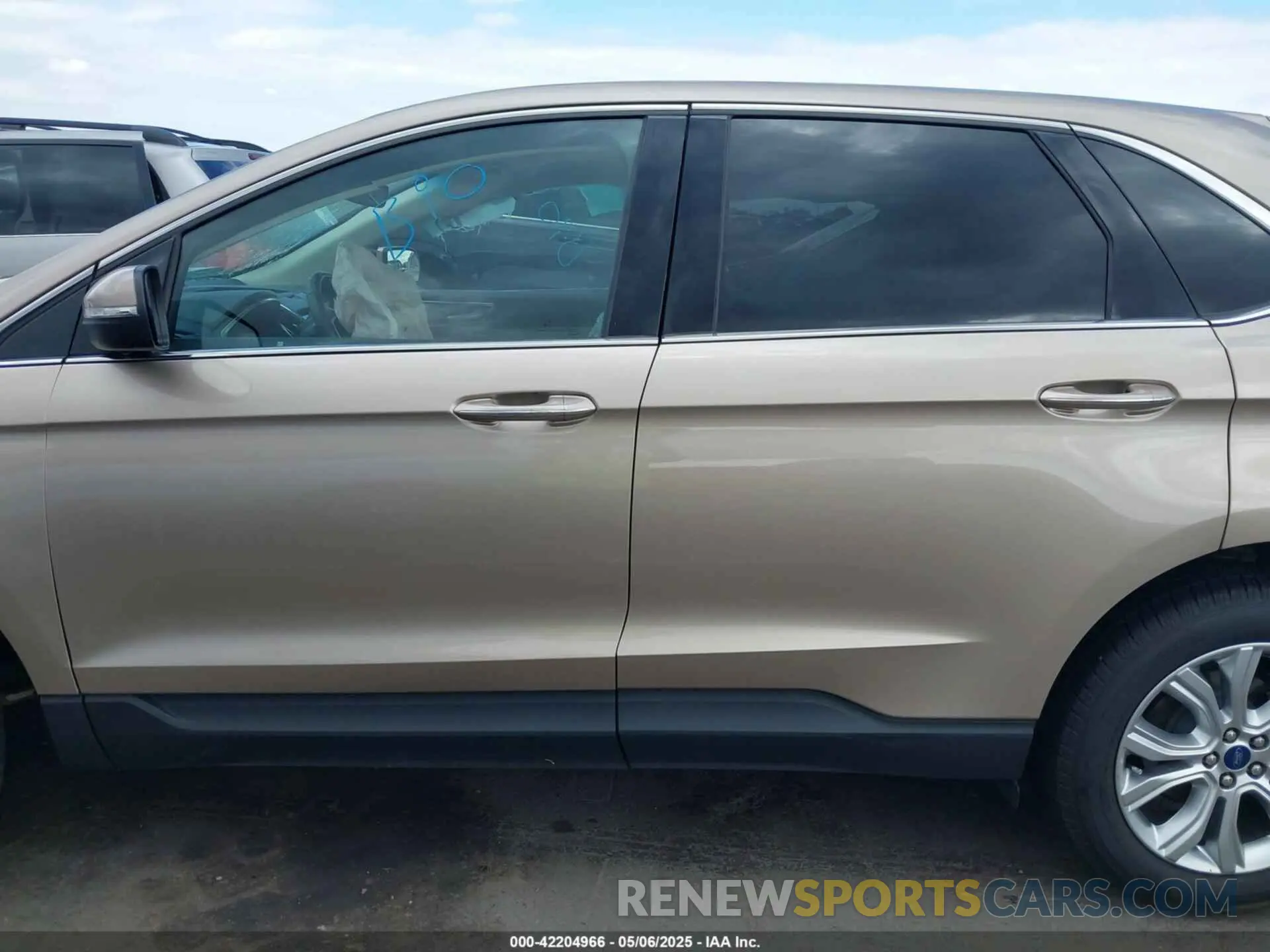 14 Photograph of a damaged car 2FMPK3K98LBB41063 FORD EDGE 2020