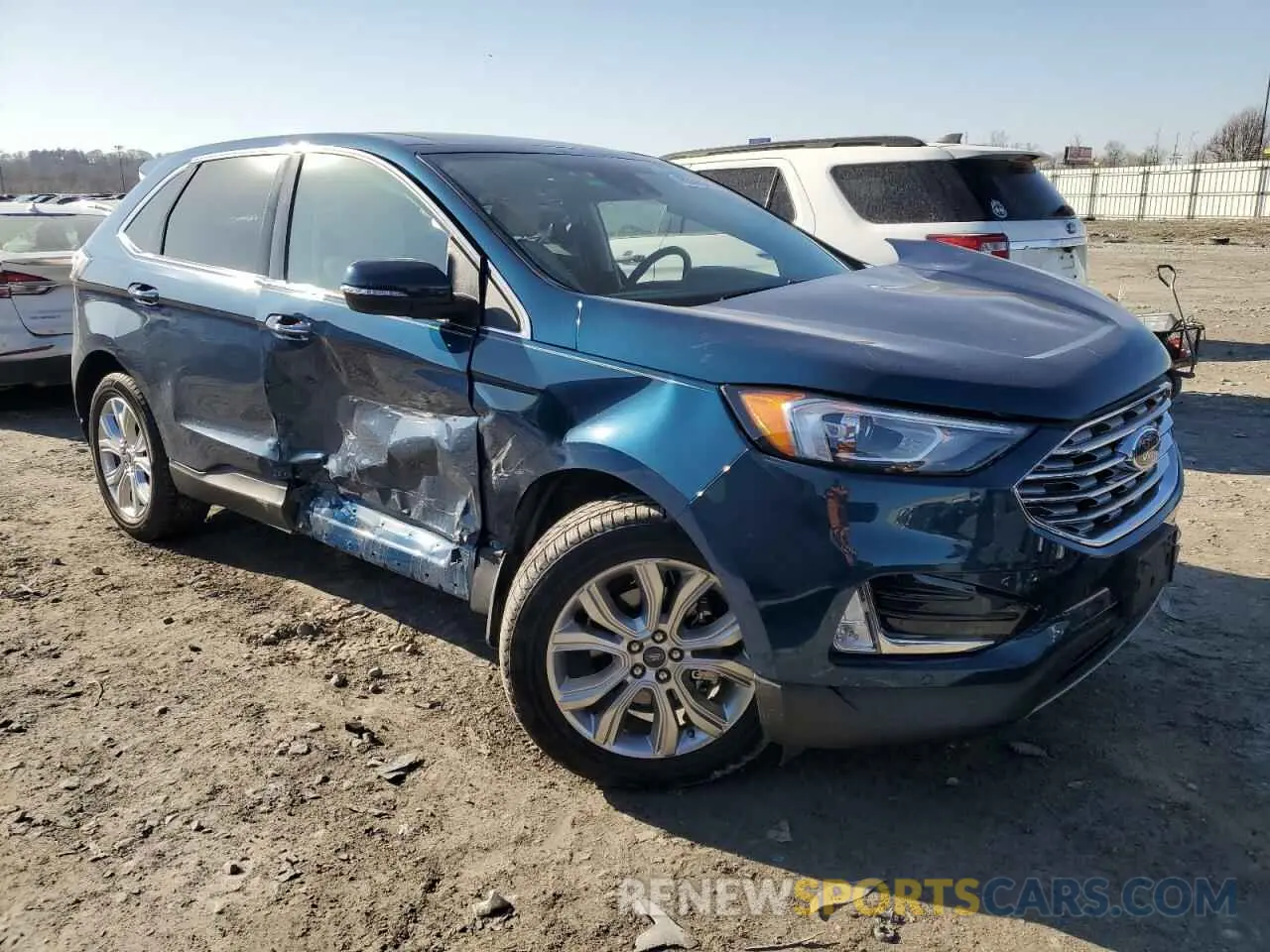 4 Photograph of a damaged car 2FMPK3K9XLBA98121 FORD EDGE 2020