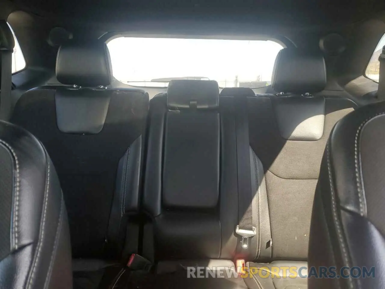 10 Photograph of a damaged car 2FMPK4AP4LBB02640 FORD EDGE 2020