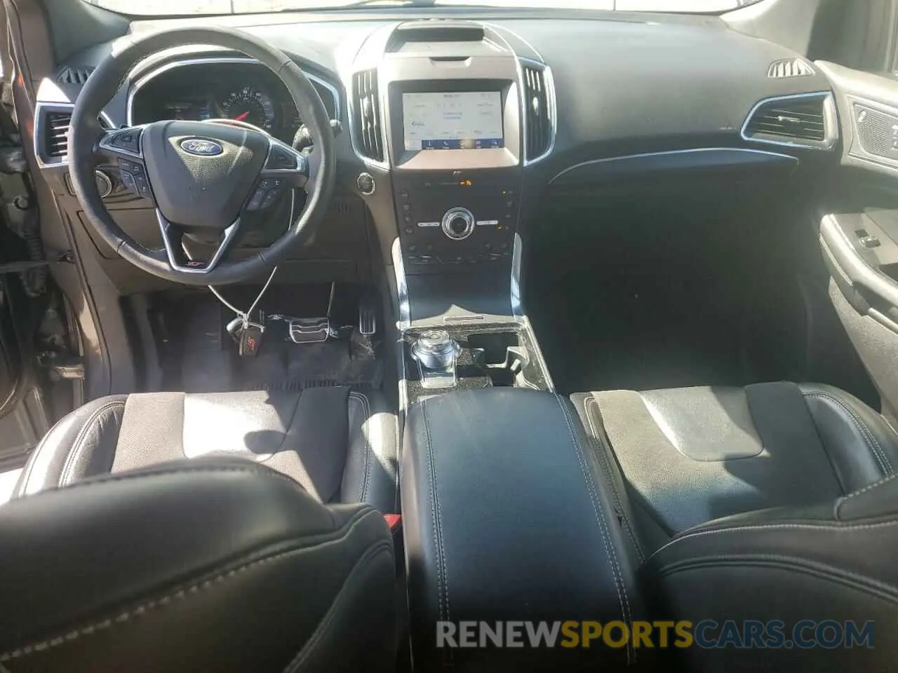 8 Photograph of a damaged car 2FMPK4AP4LBB02640 FORD EDGE 2020