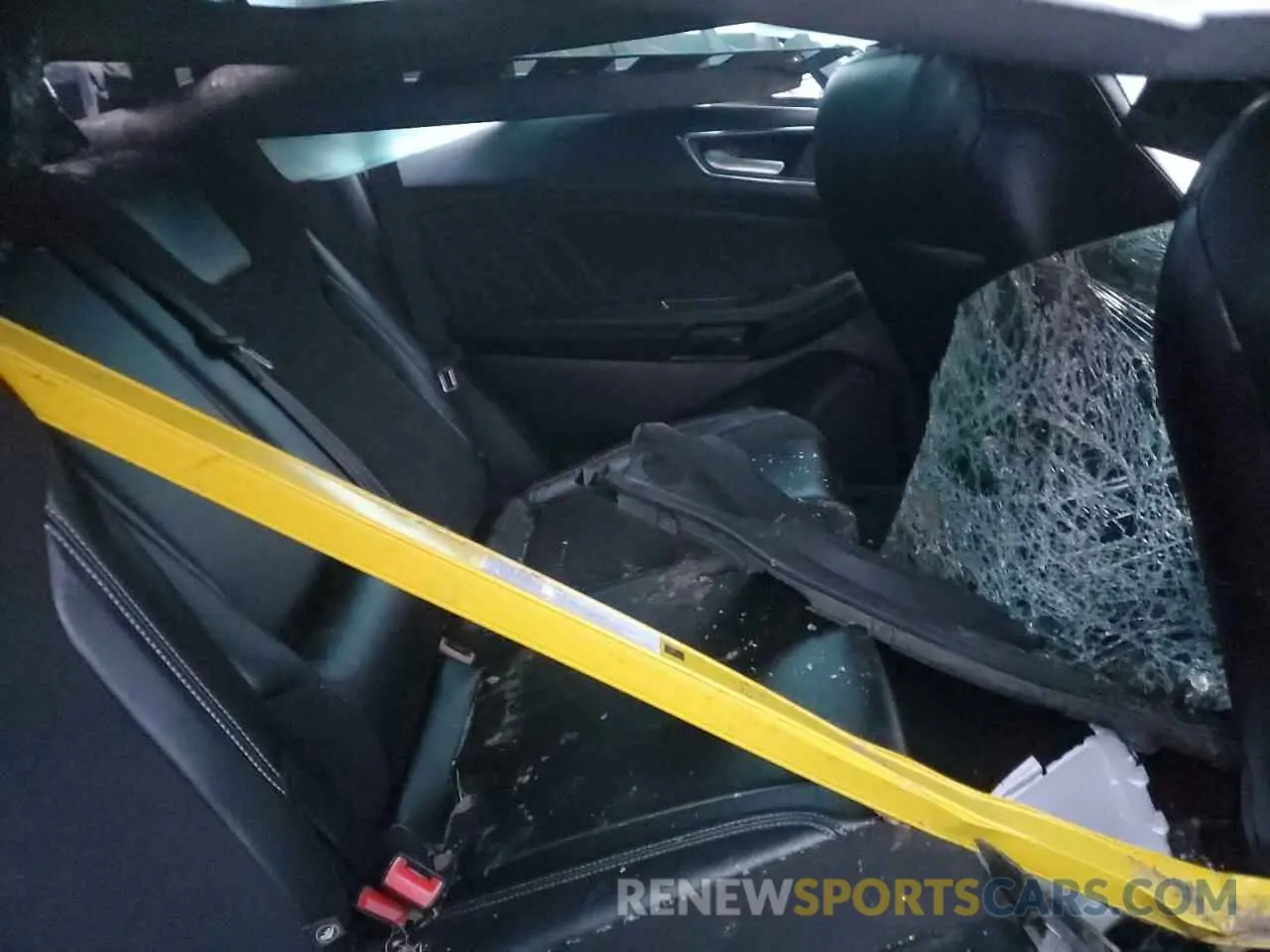 10 Photograph of a damaged car 2FMPK4AP6LBB14594 FORD EDGE 2020