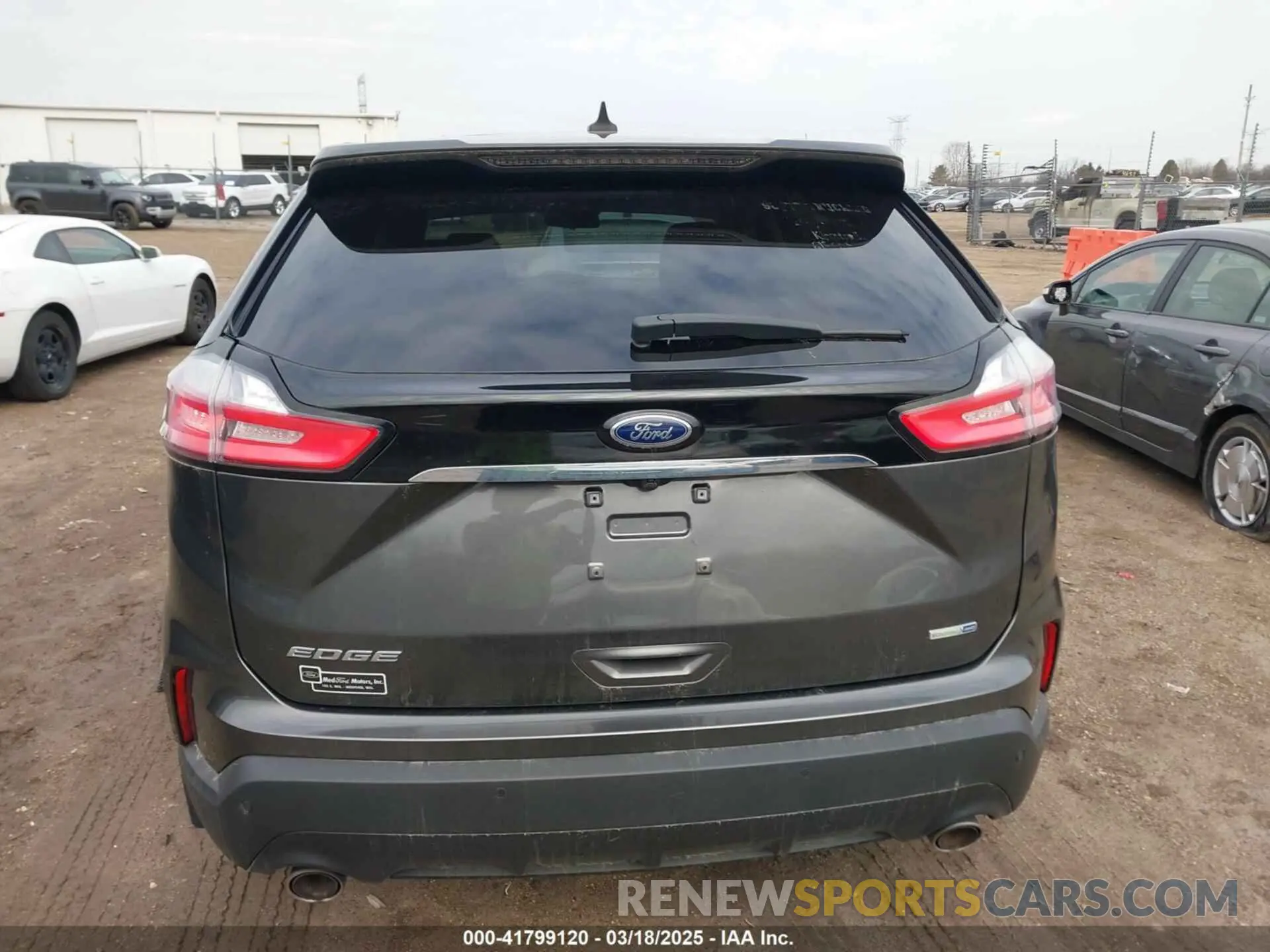 16 Photograph of a damaged car 2FMPK4G90LBB63525 FORD EDGE 2020