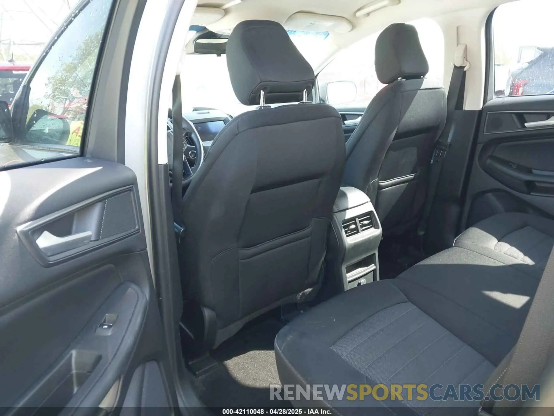 8 Photograph of a damaged car 2FMPK4G91LBA25217 FORD EDGE 2020