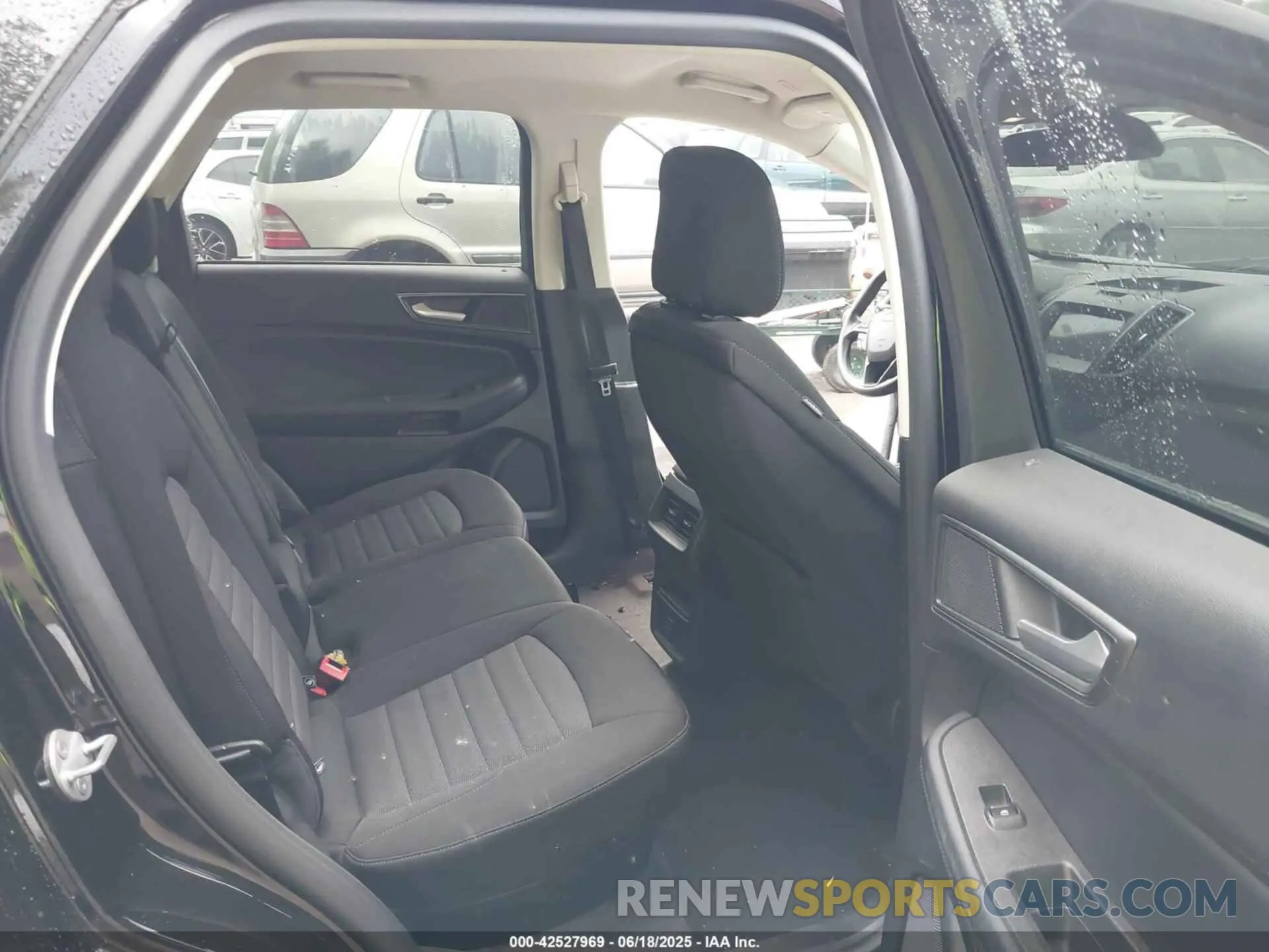 8 Photograph of a damaged car 2FMPK4G93LBB61249 FORD EDGE 2020