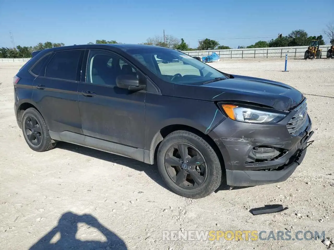 4 Photograph of a damaged car 2FMPK4G96LBB19741 FORD EDGE 2020