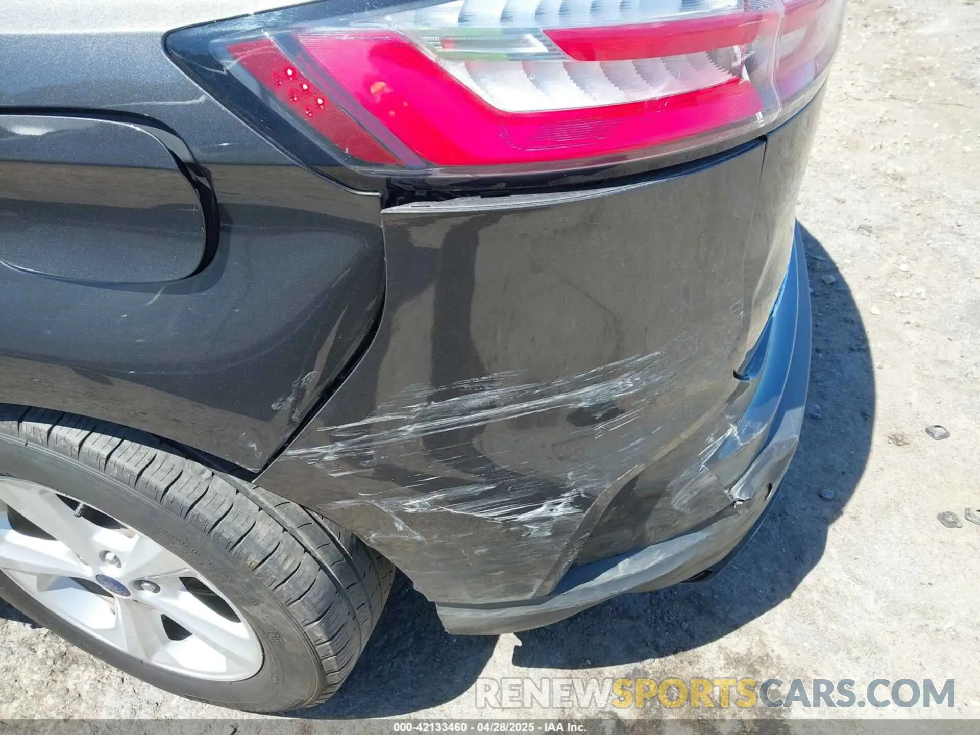 6 Photograph of a damaged car 2FMPK4G97LBA02248 FORD EDGE 2020