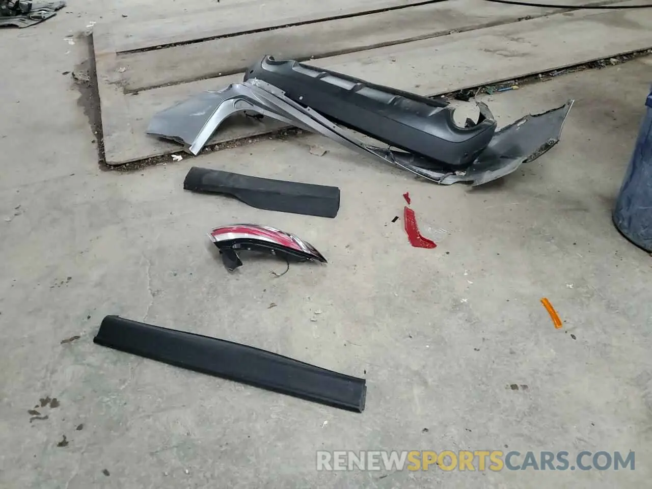 13 Photograph of a damaged car 2FMPK4G9XLBA07766 FORD EDGE 2020