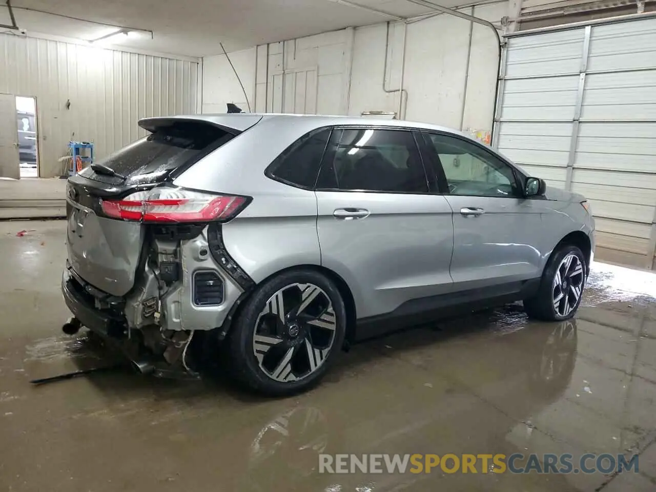 3 Photograph of a damaged car 2FMPK4G9XLBA07766 FORD EDGE 2020