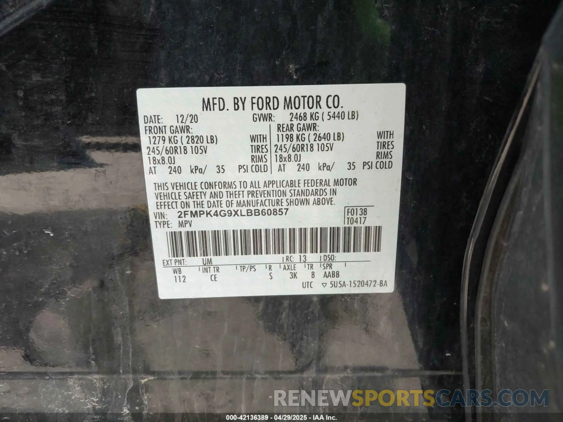 9 Photograph of a damaged car 2FMPK4G9XLBB60857 FORD EDGE 2020