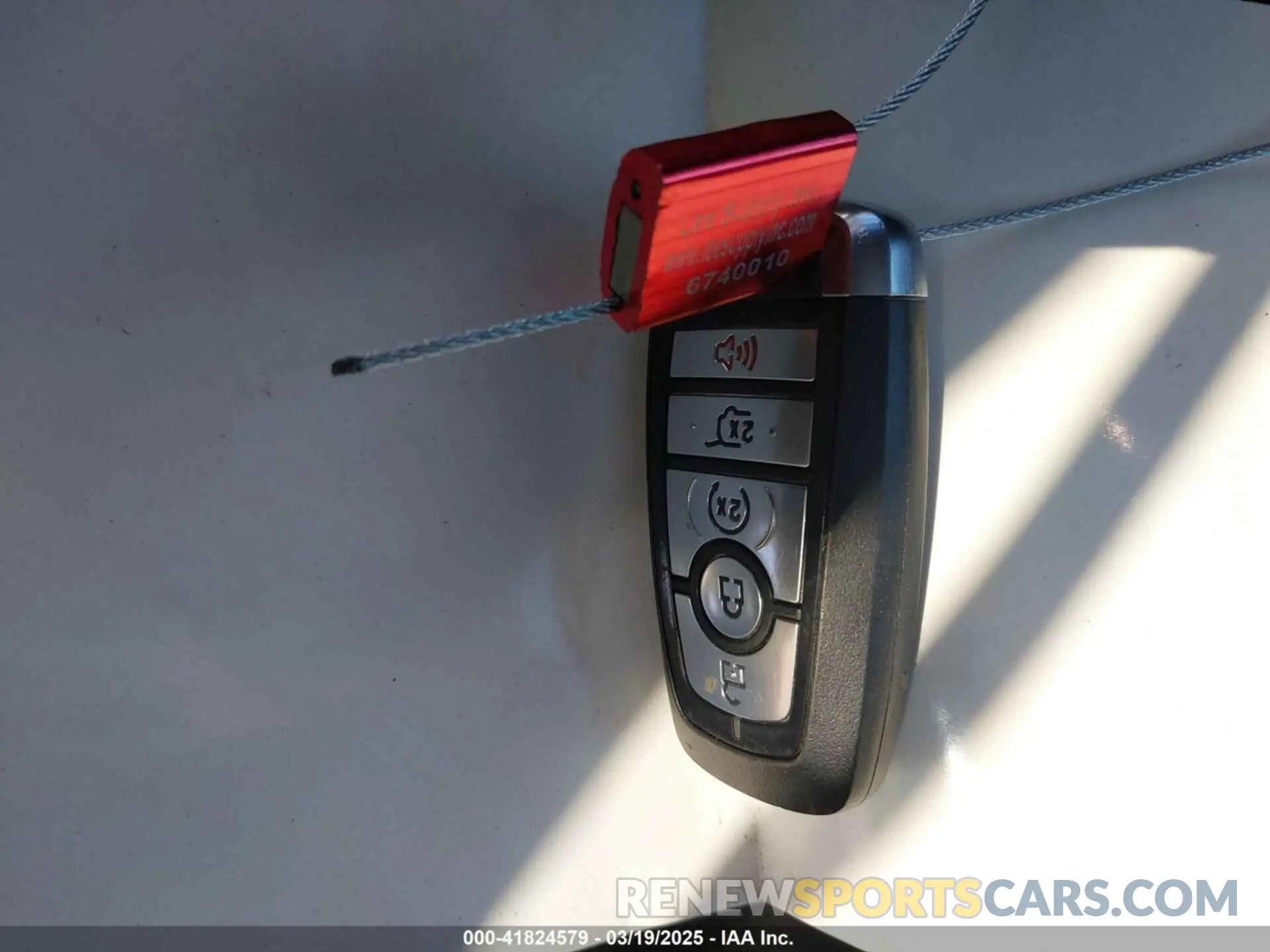 11 Photograph of a damaged car 2FMPK4J90LBA05839 FORD EDGE 2020