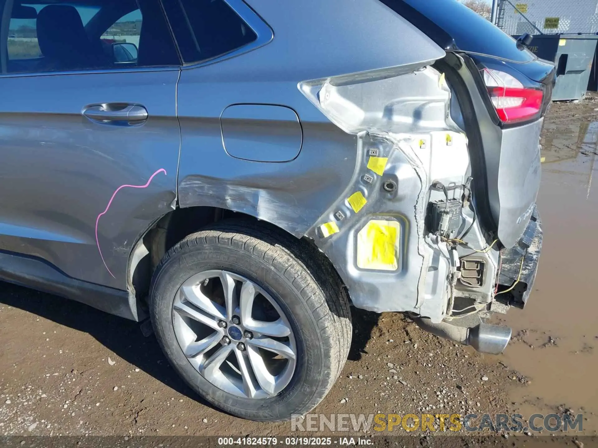 6 Photograph of a damaged car 2FMPK4J90LBA05839 FORD EDGE 2020