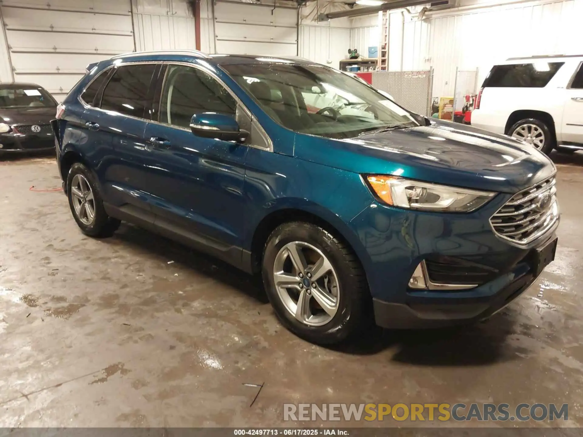 1 Photograph of a damaged car 2FMPK4J90LBA25699 FORD EDGE 2020