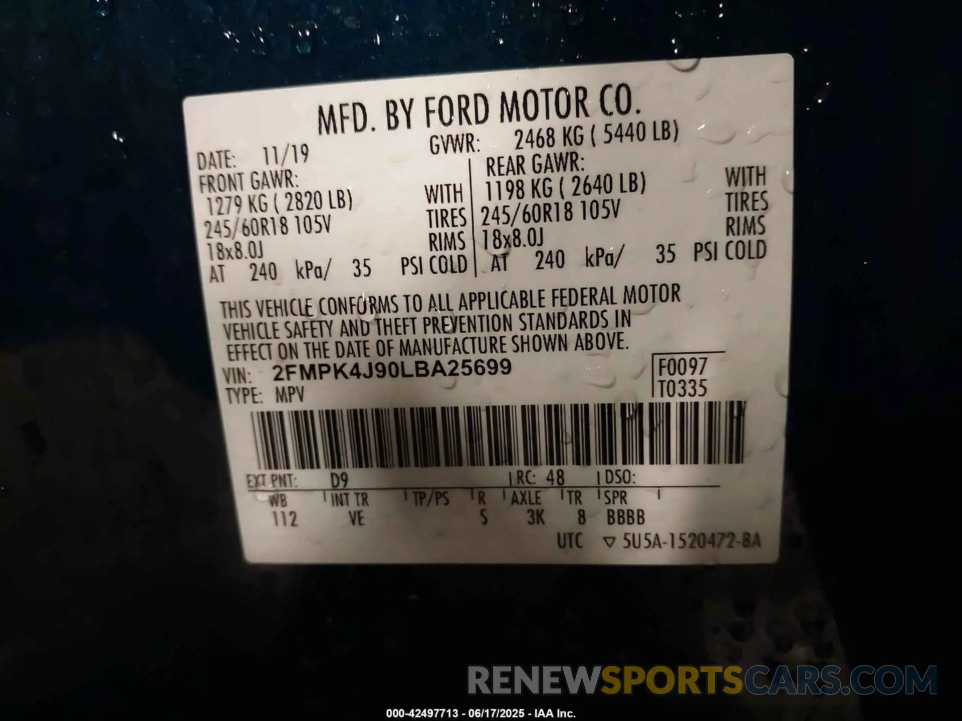9 Photograph of a damaged car 2FMPK4J90LBA25699 FORD EDGE 2020