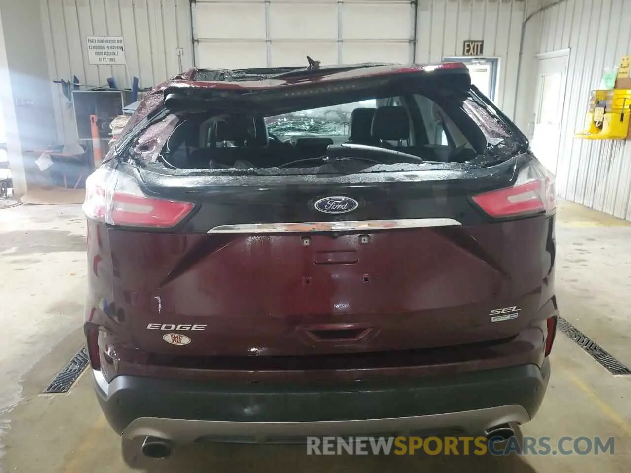6 Photograph of a damaged car 2FMPK4J90LBA32183 FORD EDGE 2020